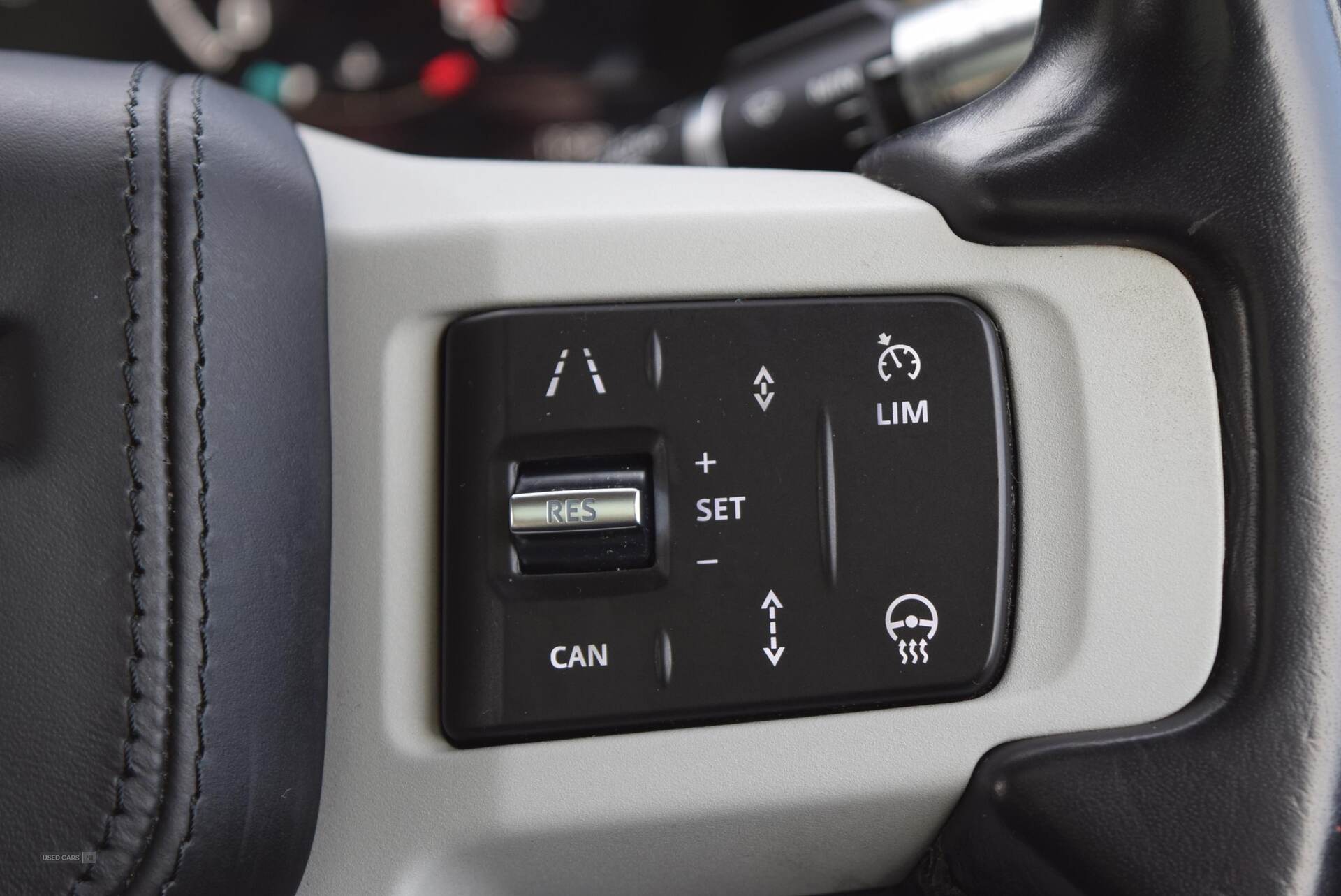  2021 Land Rover Defender 3.0 D300 HSE 110 5dr Auto