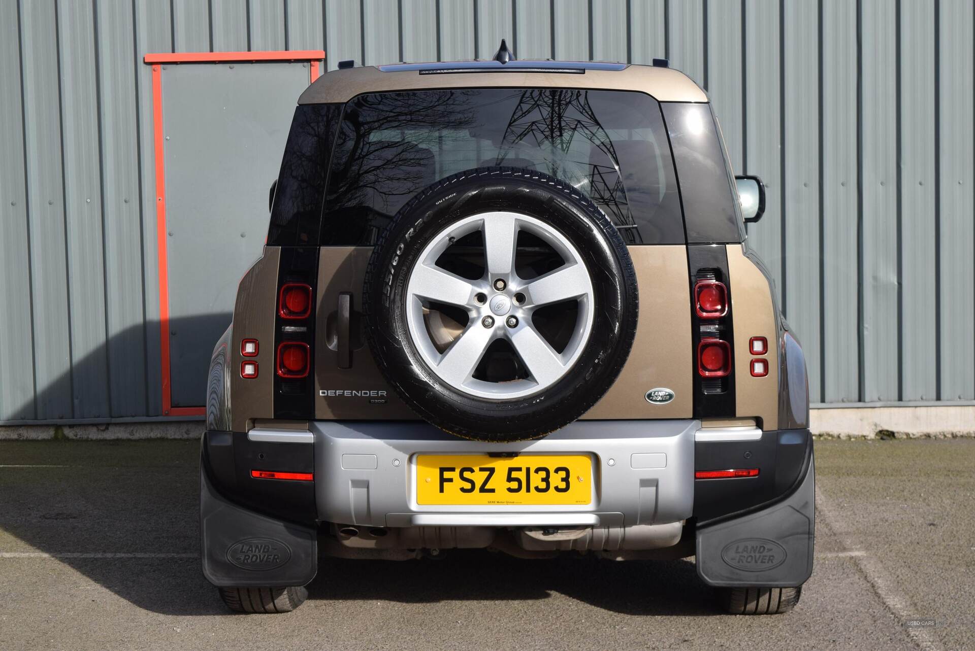  2021 Land Rover Defender 3.0 D300 HSE 110 5dr Auto