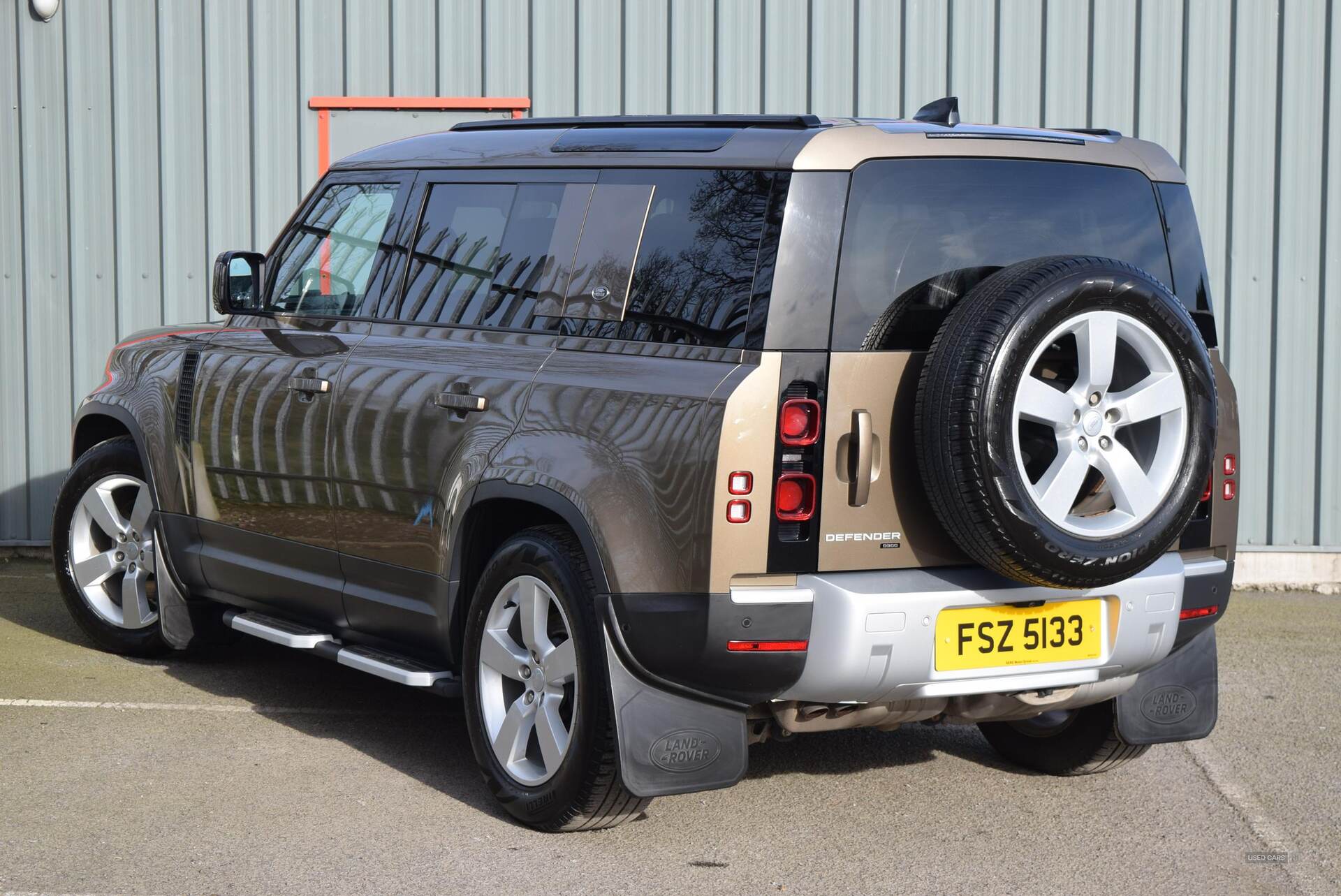  2021 Land Rover Defender 3.0 D300 HSE 110 5dr Auto