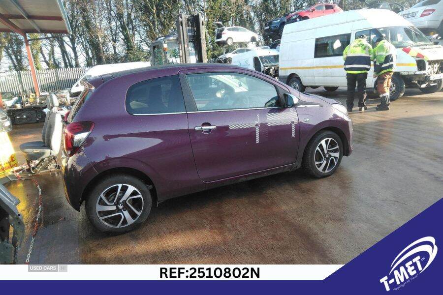 Aug 2015 Peugeot 108 1.2 VTi Allure 3dr