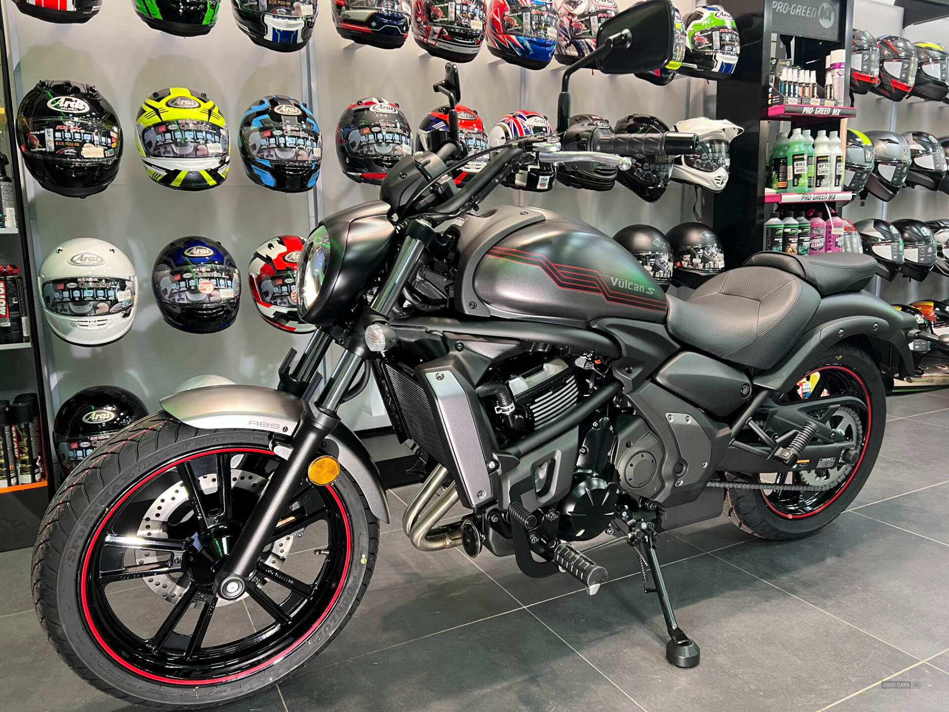  2025 Kawasaki Vulcan 2025 KAWASAKI VULCAN S IN METALLIC FLAT GREYSTONE
