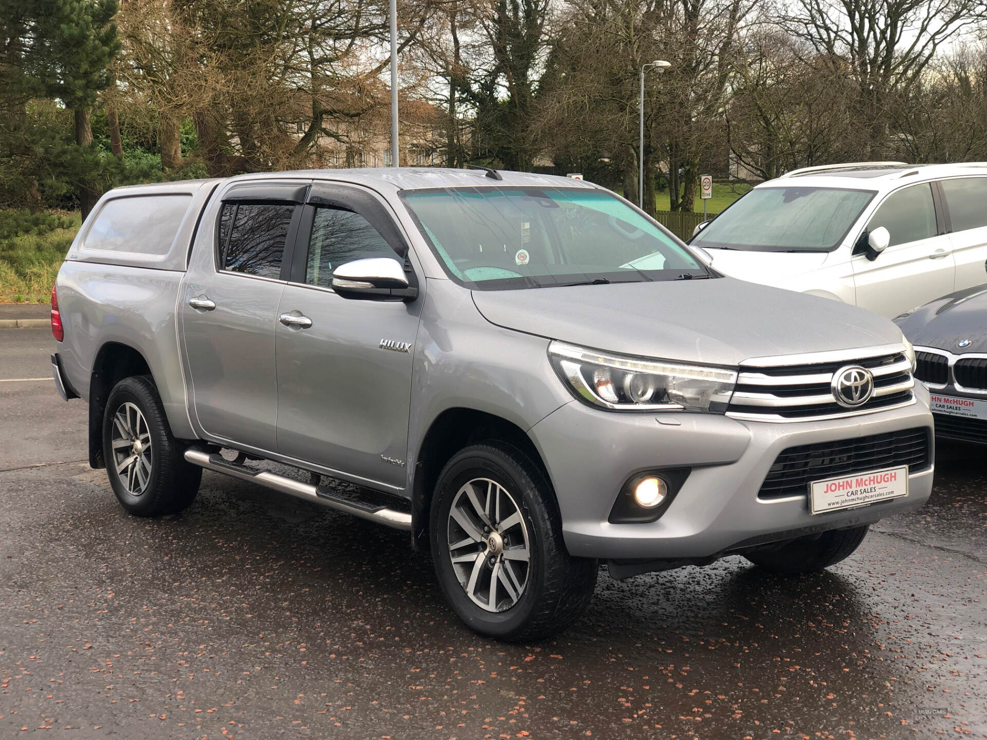Jul 2016 Toyota Hilux Invincible D/Cab Pick Up 2.4 D-4D