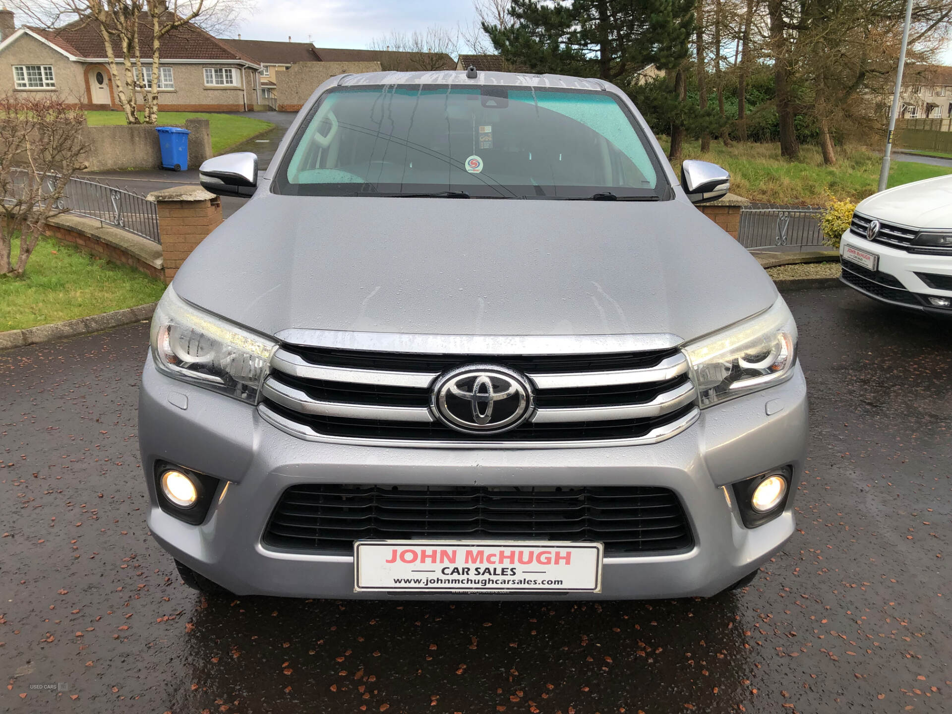 Jul 2016 Toyota Hilux Invincible D/Cab Pick Up 2.4 D-4D