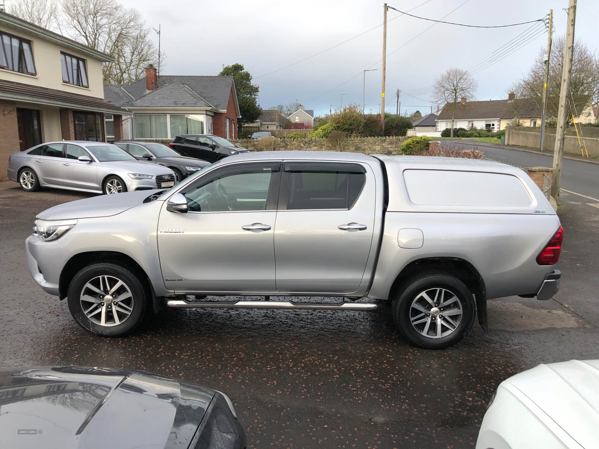 Jul 2016 Toyota Hilux Invincible D/Cab Pick Up 2.4 D-4D