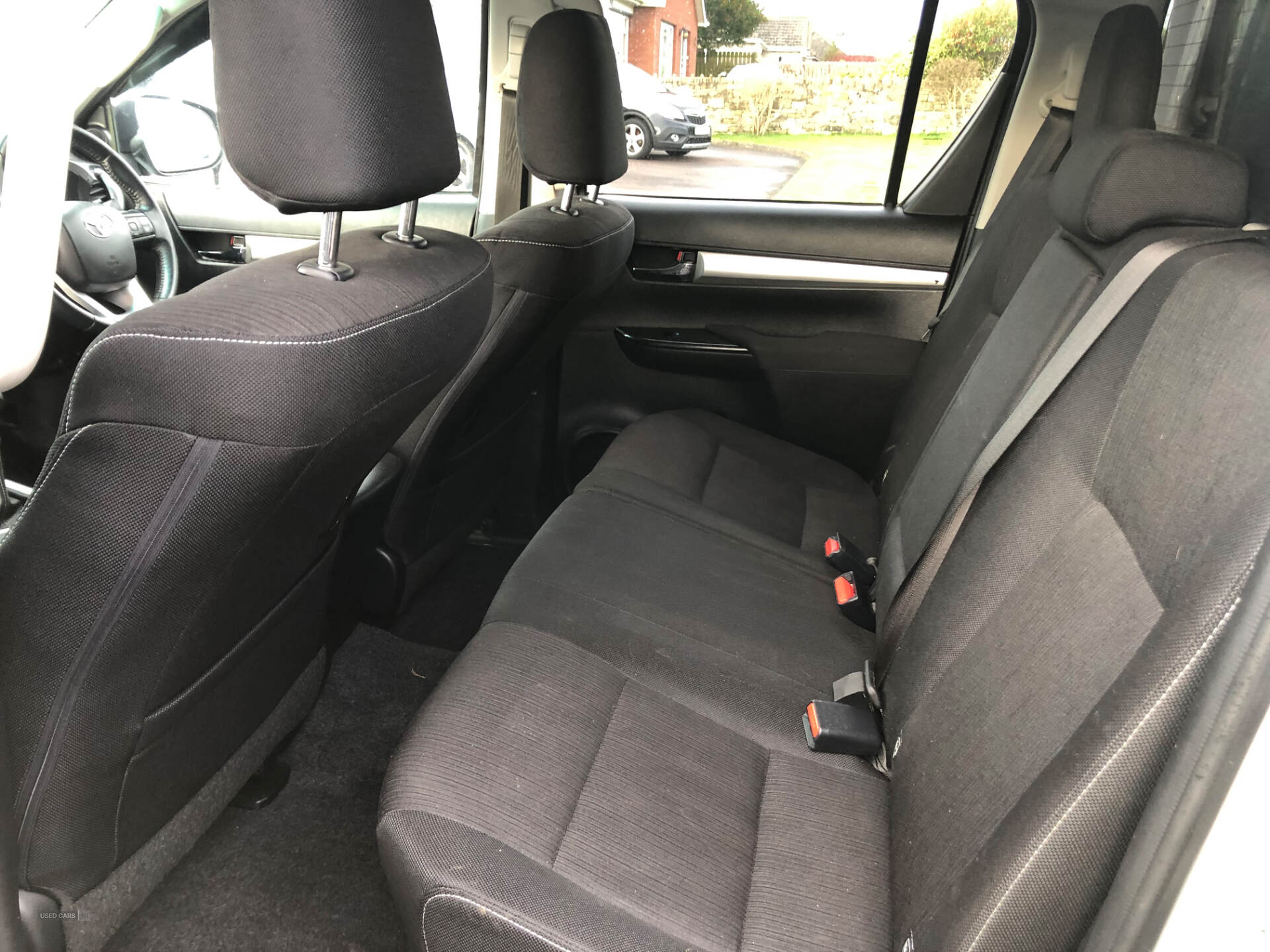 Jul 2016 Toyota Hilux Invincible D/Cab Pick Up 2.4 D-4D
