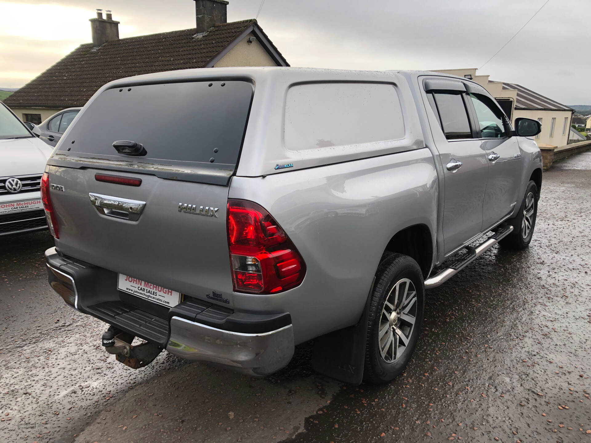 Jul 2016 Toyota Hilux Invincible D/Cab Pick Up 2.4 D-4D
