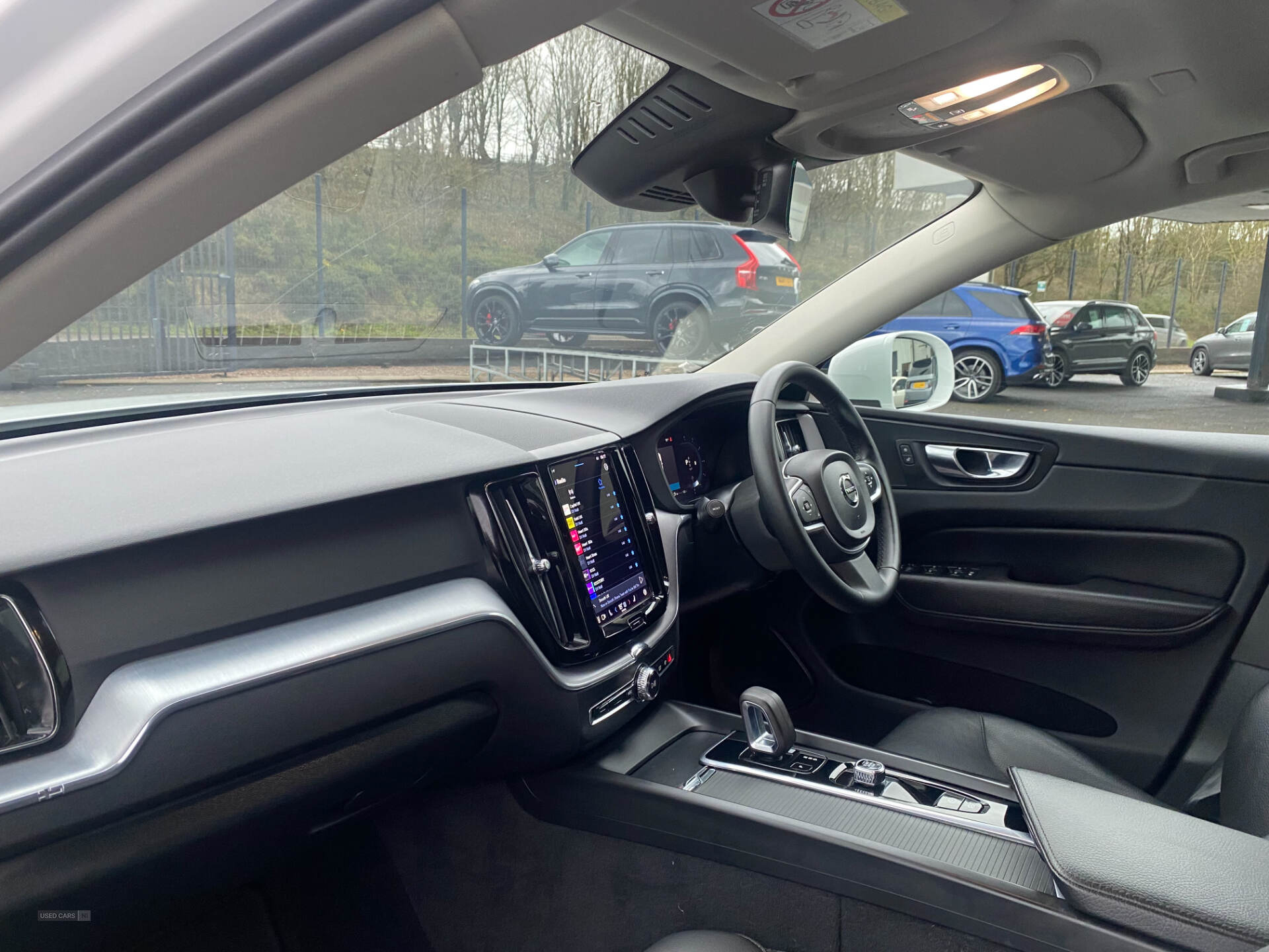 Apr 2022 Volvo XC60 2.0 B4D Momentum 5dr AWD Geartronic