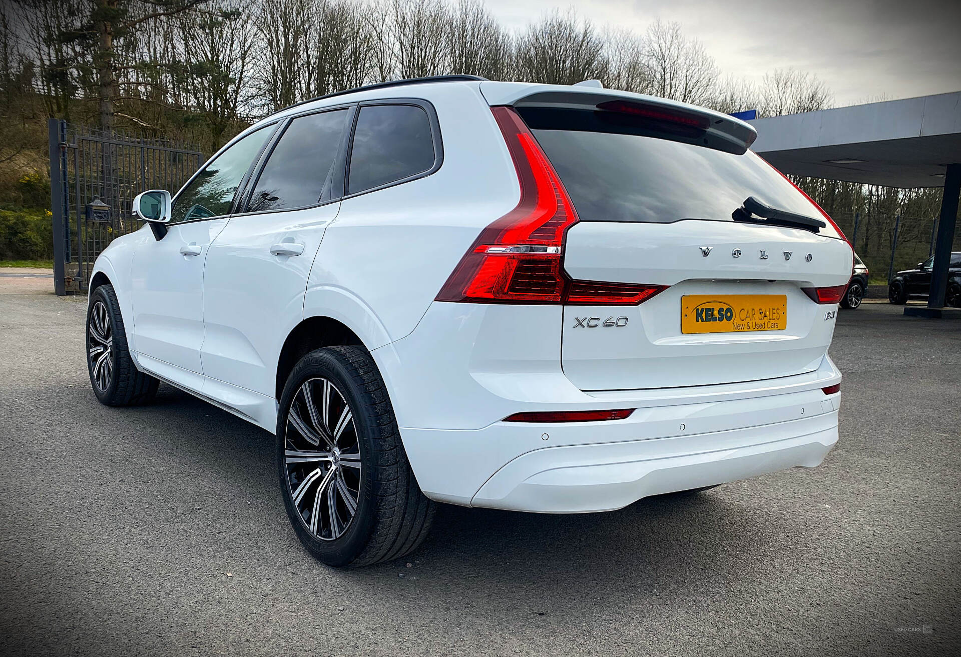 Apr 2022 Volvo XC60 2.0 B4D Momentum 5dr AWD Geartronic