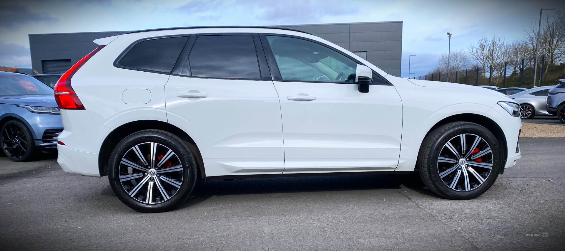 Apr 2022 Volvo XC60 2.0 B4D Momentum 5dr AWD Geartronic