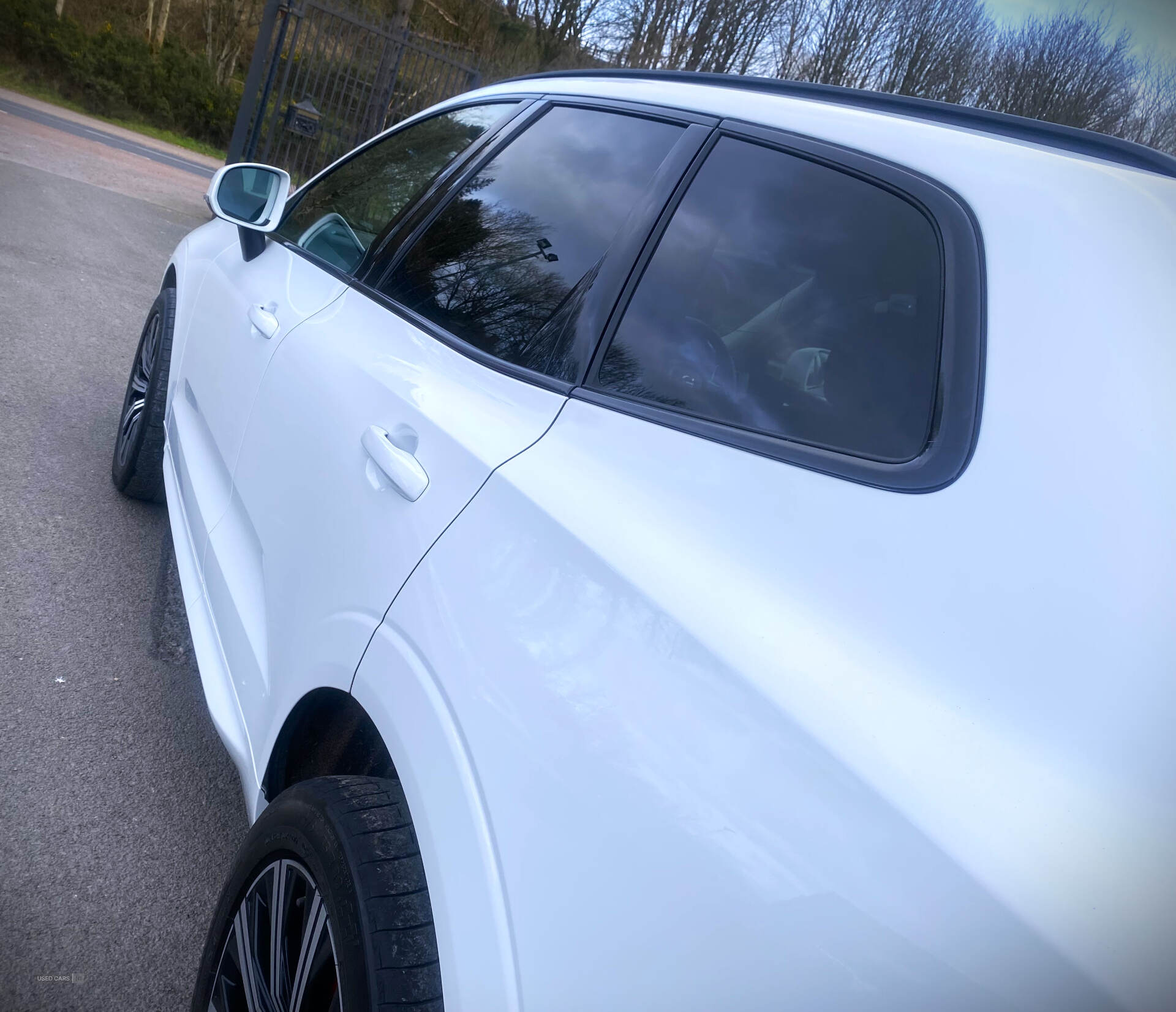 Apr 2022 Volvo XC60 2.0 B4D Momentum 5dr AWD Geartronic