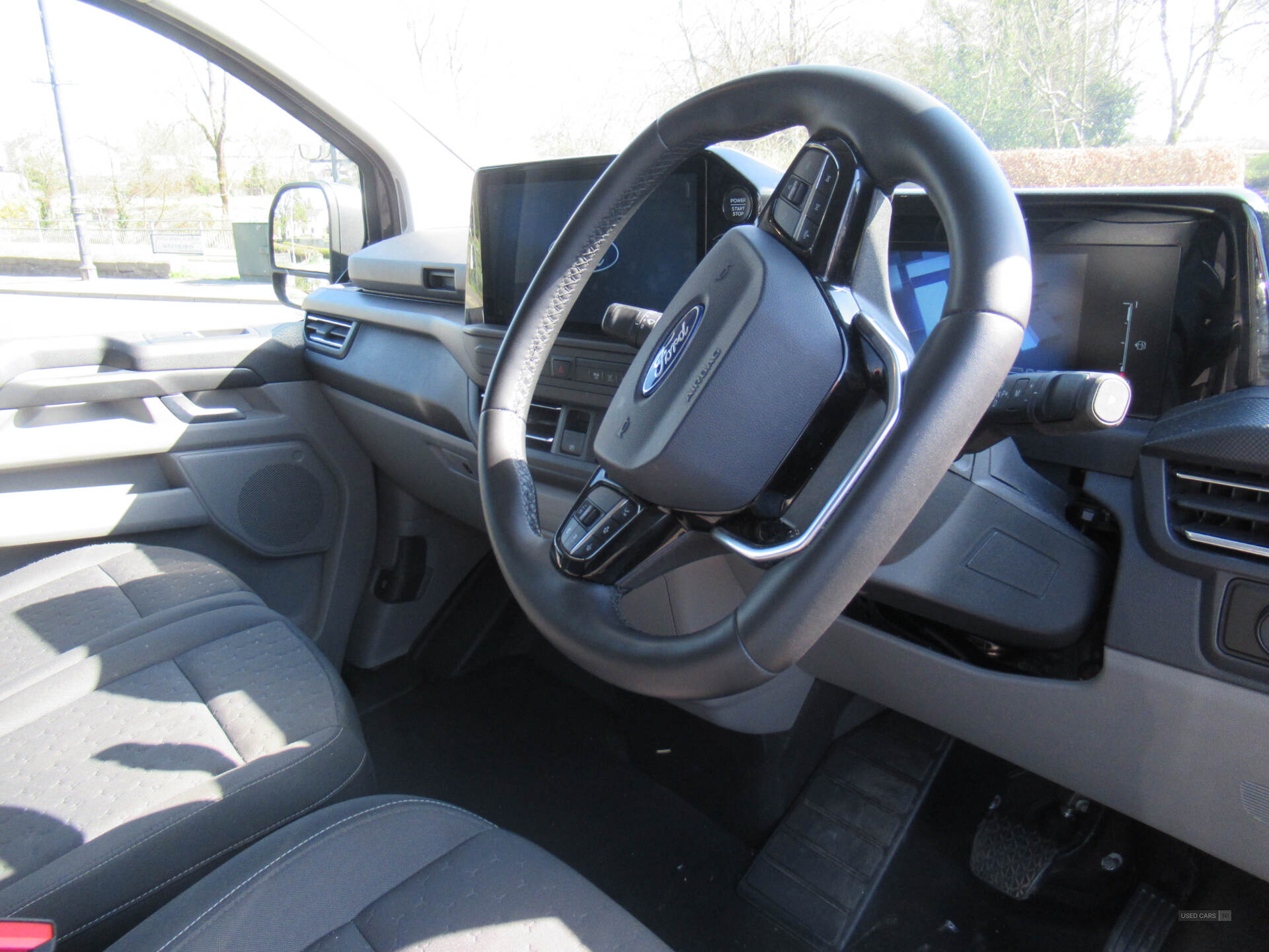 Mar 2024 Ford Transit Custom 2.0 EcoBlue 136ps H1 Van Limited Auto
