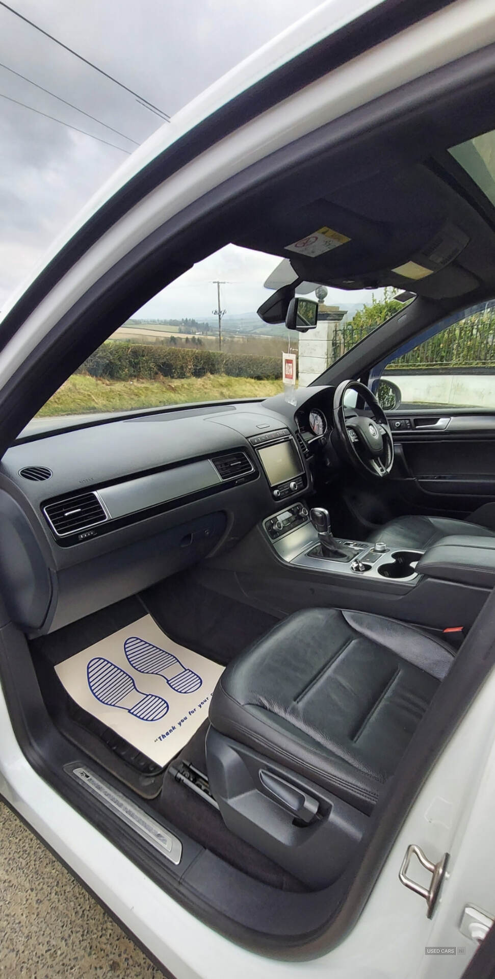 Jun 2015 Volkswagen Touareg 3.0 V6 TDI BlueMotion Tech 262 R-Line 5dr Tip Auto