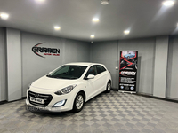 Hyundai i30 DIESEL HATCHBACK in Down