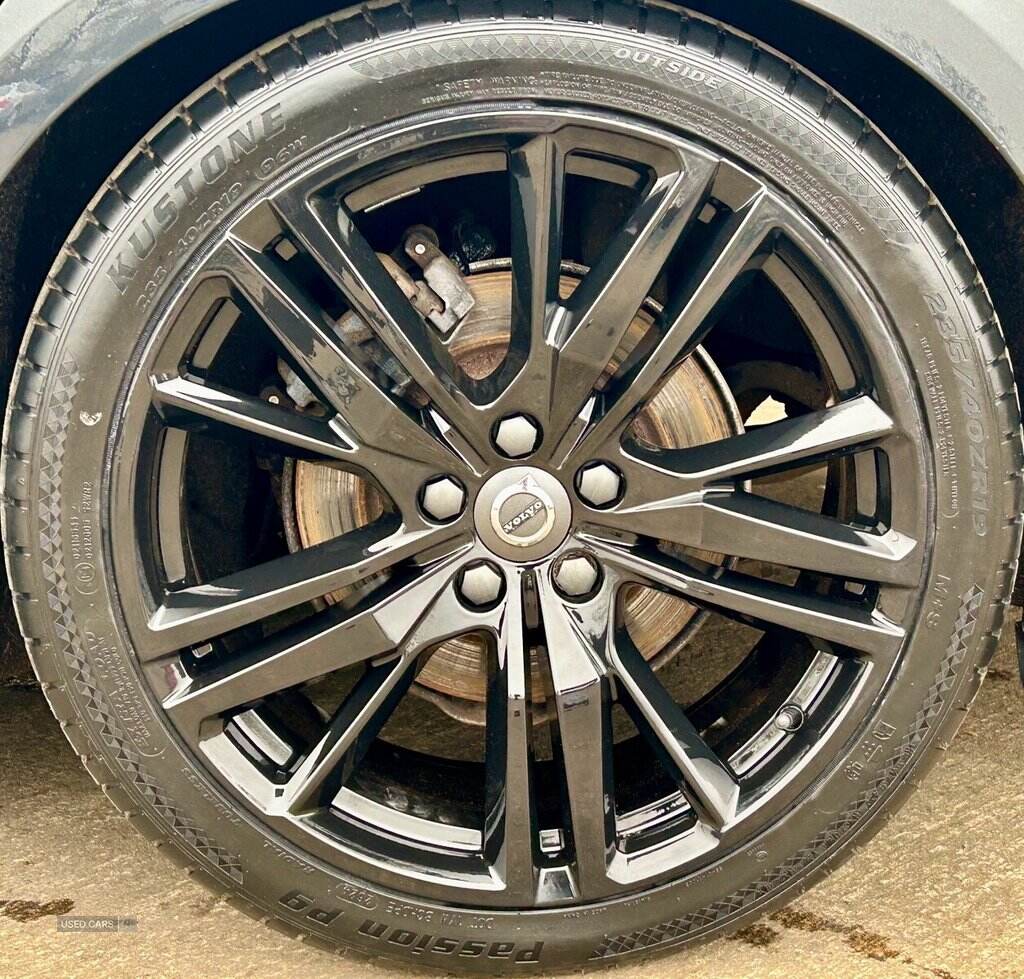 May 2019 Volvo V60 2.0 D3 R DESIGN Pro 5dr Auto