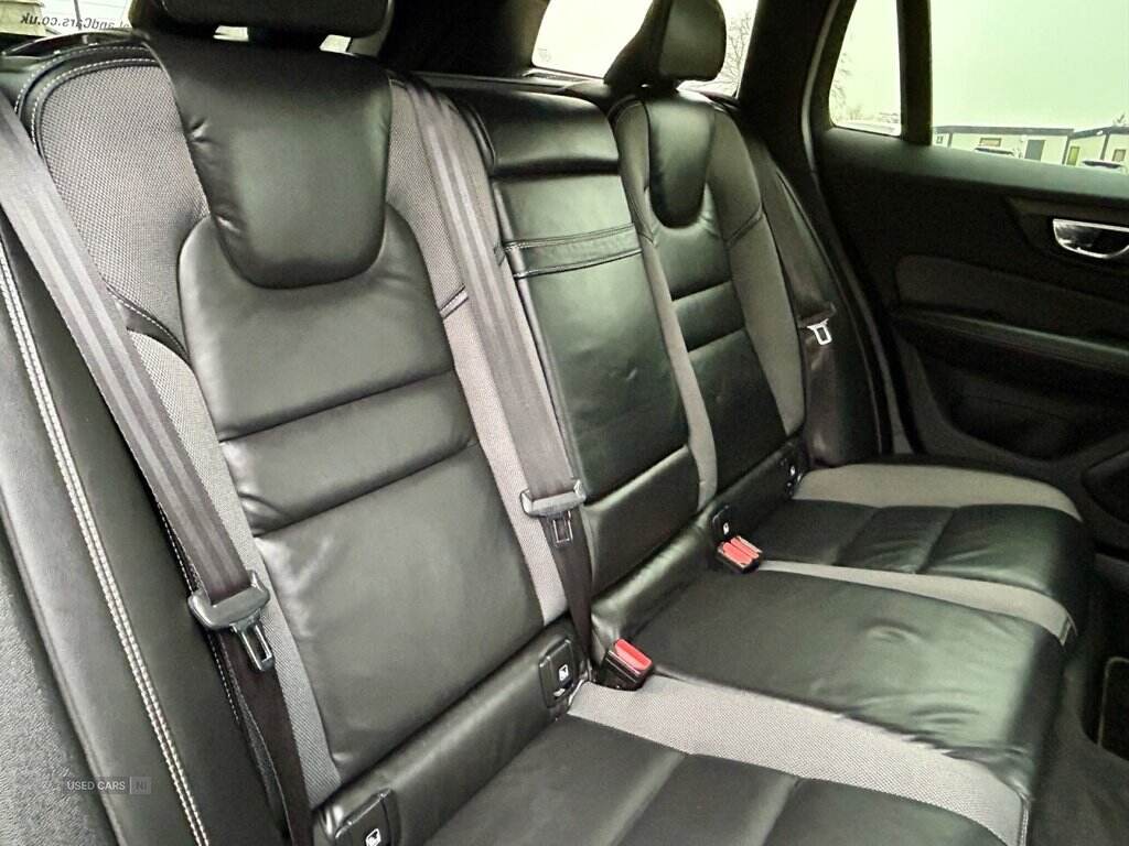 May 2019 Volvo V60 2.0 D3 R DESIGN Pro 5dr Auto