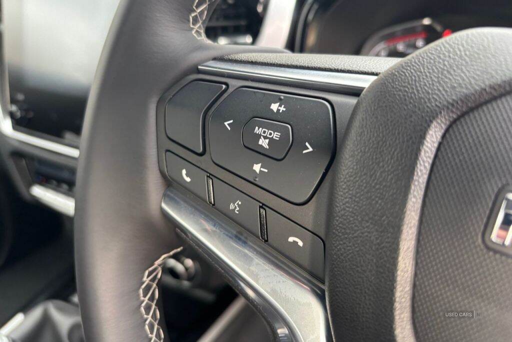  2025 Isuzu D-Max DL40 Auto 1.9 4WD Euro 6 (s/s) 4dr