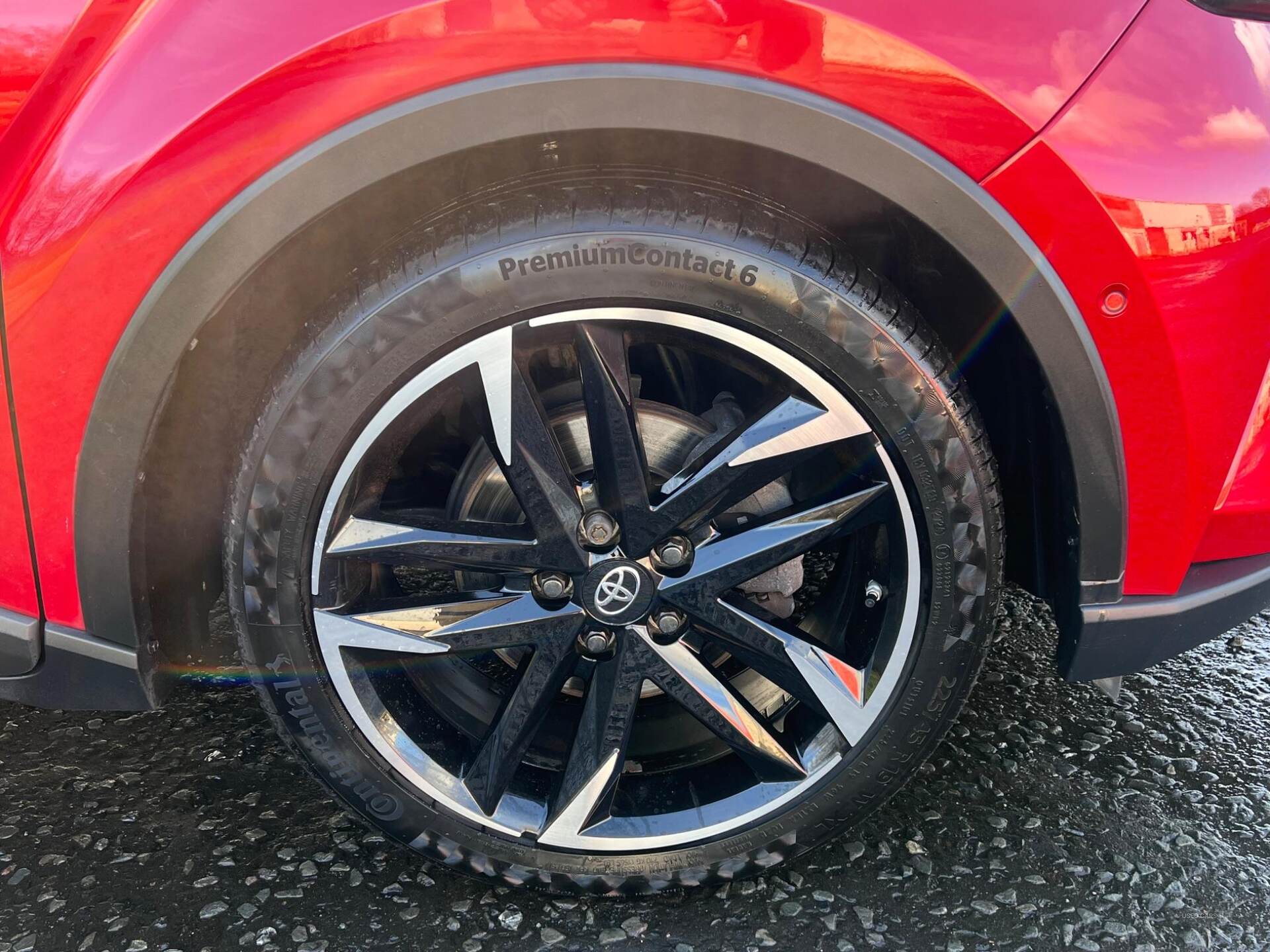 Jun 2021 Toyota C-HR 1.8 Hybrid GR Sport 5dr CVT