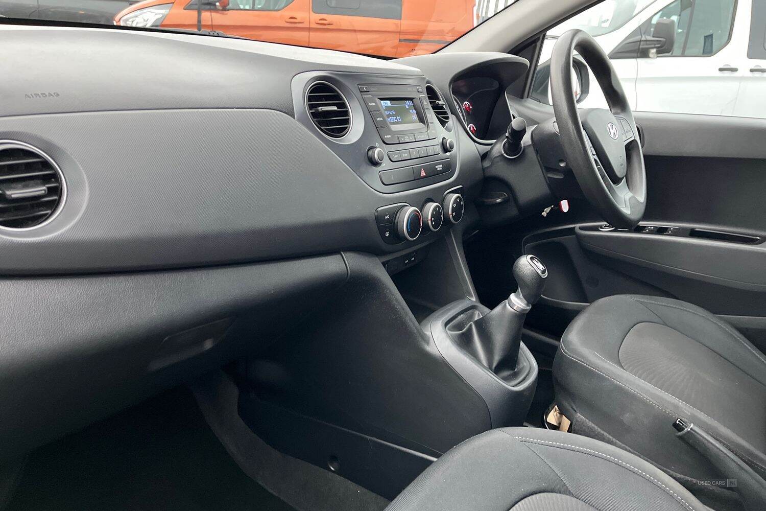 Mar 2017 Hyundai i10 1.2 SE 5dr