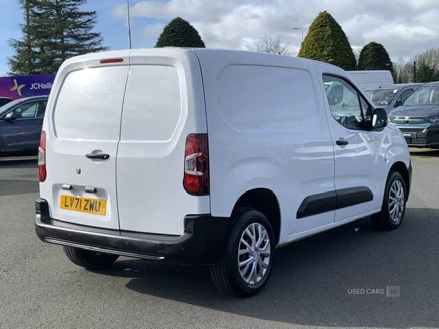 Jan 2022 Citroen Berlingo 1.5 BlueHDi 1000Kg Enterprise Pro 100ps [6 Speed]