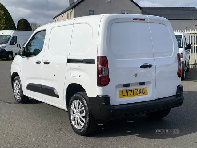 Jan 2022 Citroen Berlingo 1.5 BlueHDi 1000Kg Enterprise Pro 100ps [6 Speed]
