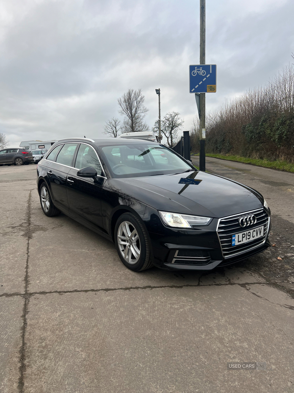 Audi A4 DIESEL AVANT in Armagh