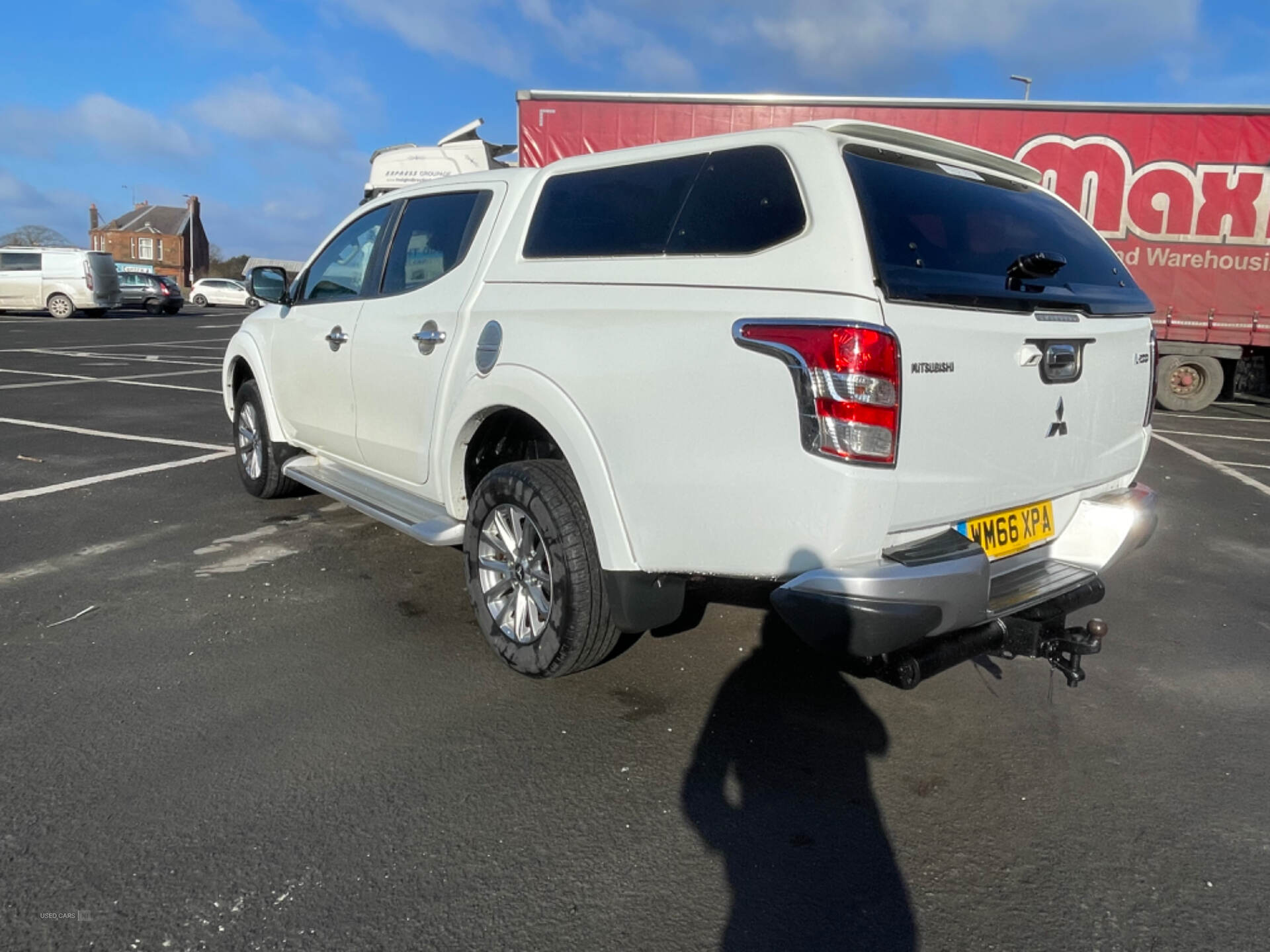 Jan 2017 Mitsubishi L200 Double Cab DI-D 178 Barbarian 4WD