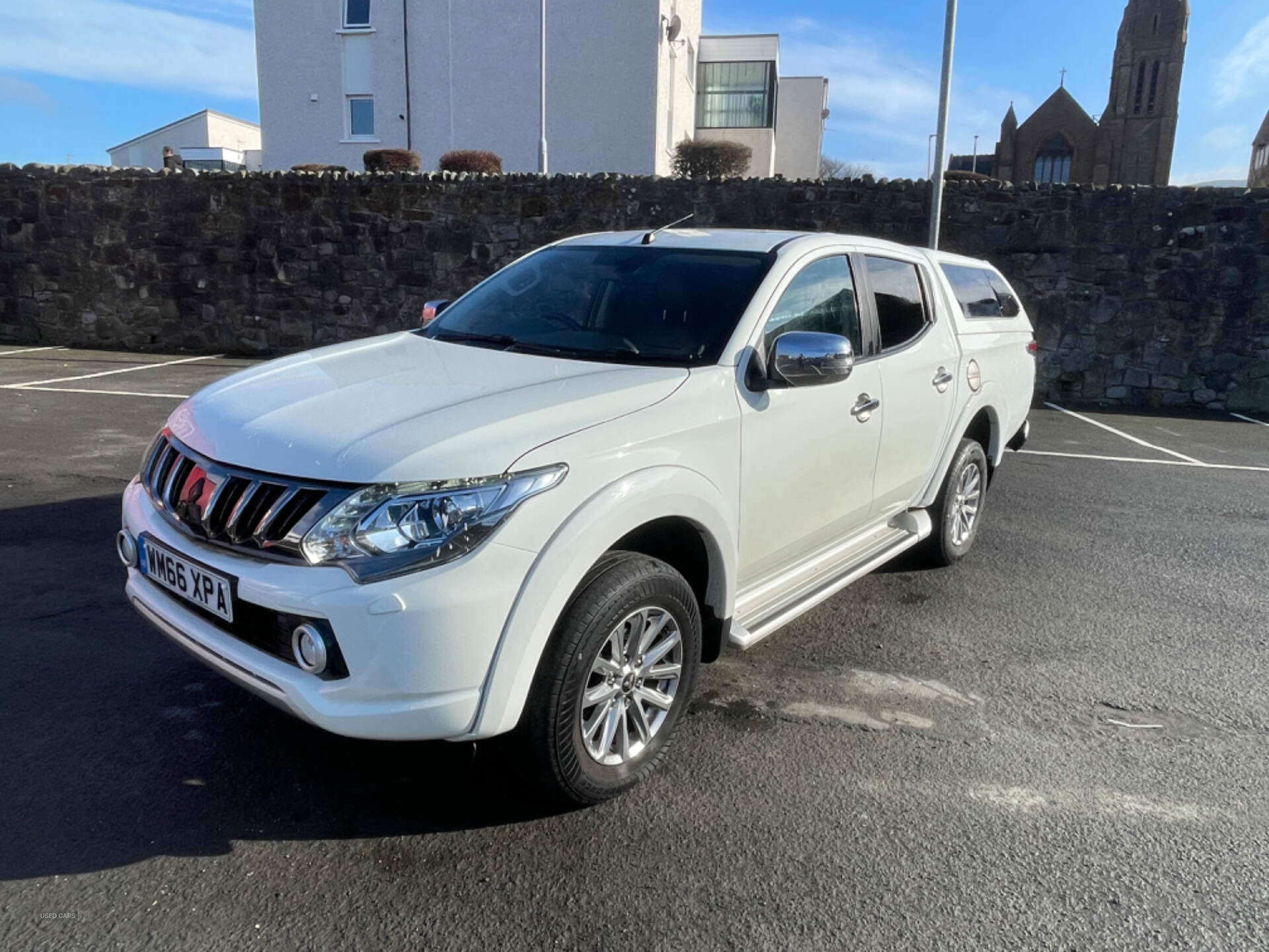 Jan 2017 Mitsubishi L200 Double Cab DI-D 178 Barbarian 4WD