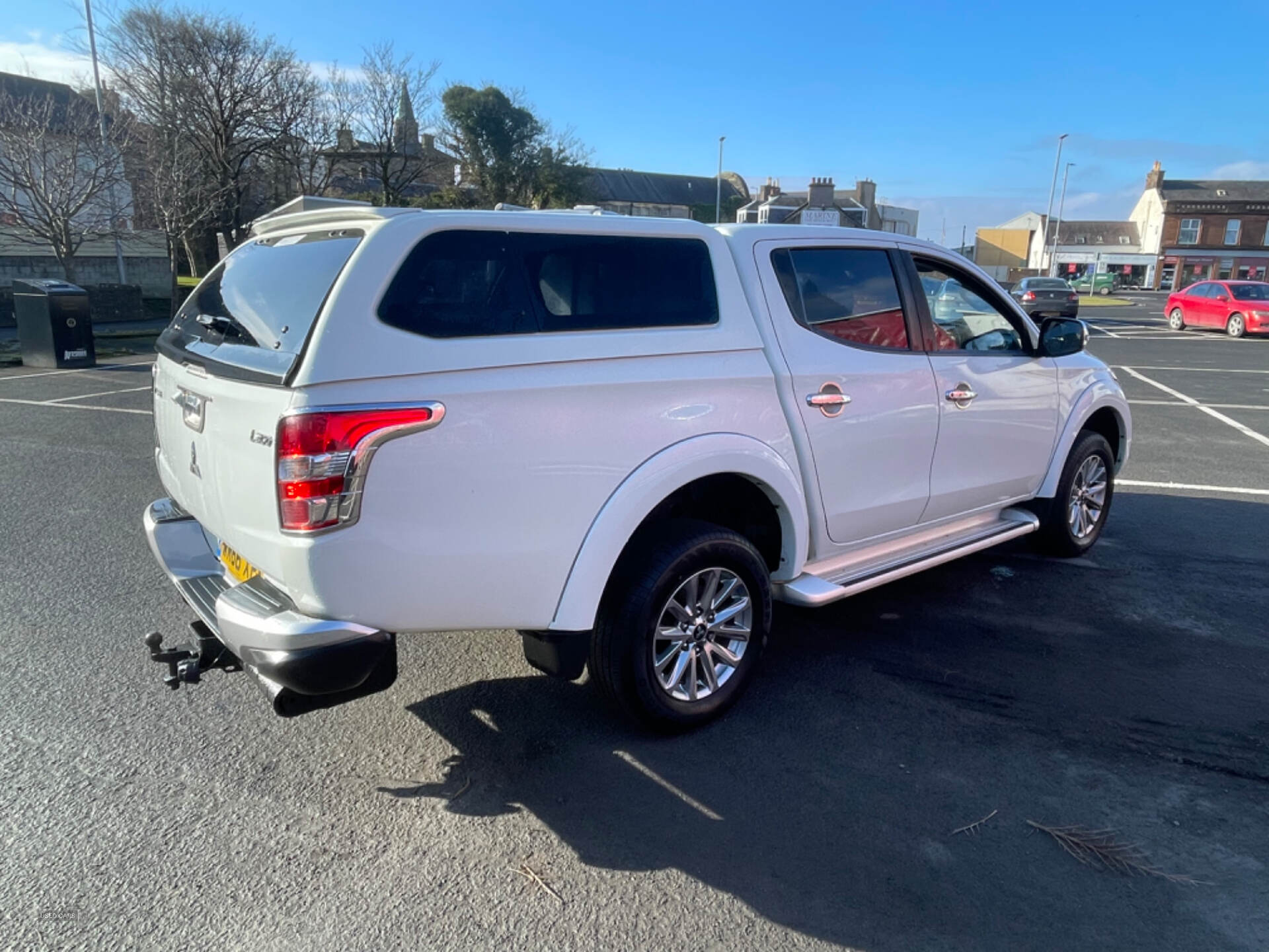Jan 2017 Mitsubishi L200 Double Cab DI-D 178 Barbarian 4WD