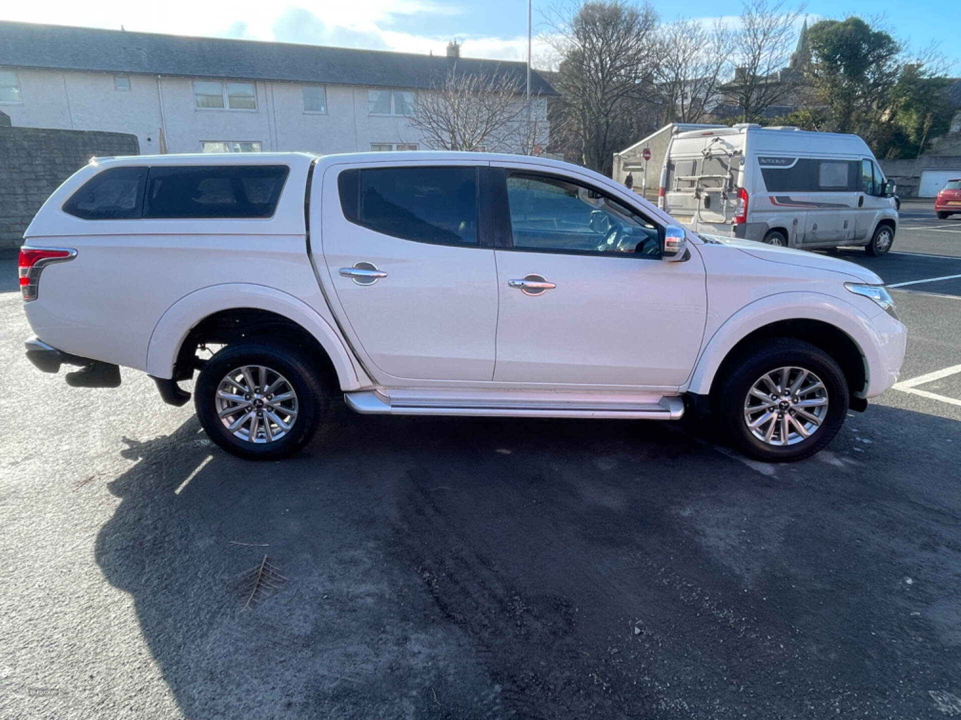 Jan 2017 Mitsubishi L200 Double Cab DI-D 178 Barbarian 4WD