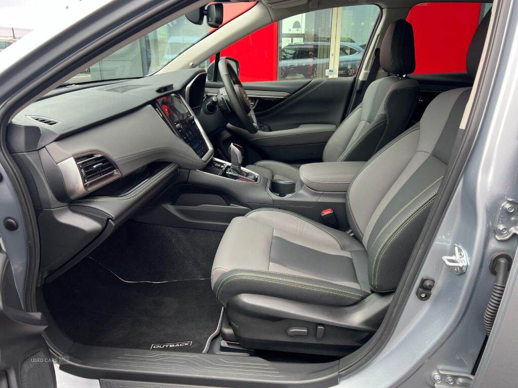 Jan 2025 Subaru Outback 2.5i Field 5dr Lineartronic