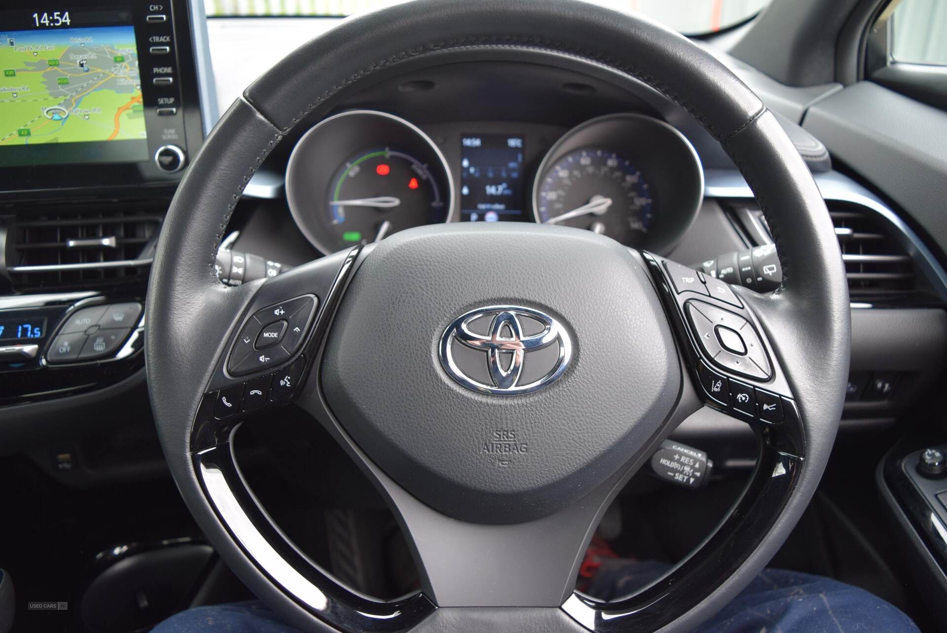 Mar 2022 Toyota C-HR 1.8 Hybrid Design 5dr CVT