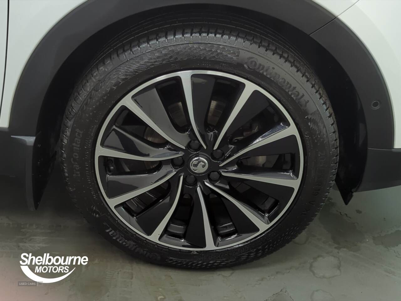 Mar 2021 Vauxhall Grandland X 1.2 Turbo Elite Nav 5dr