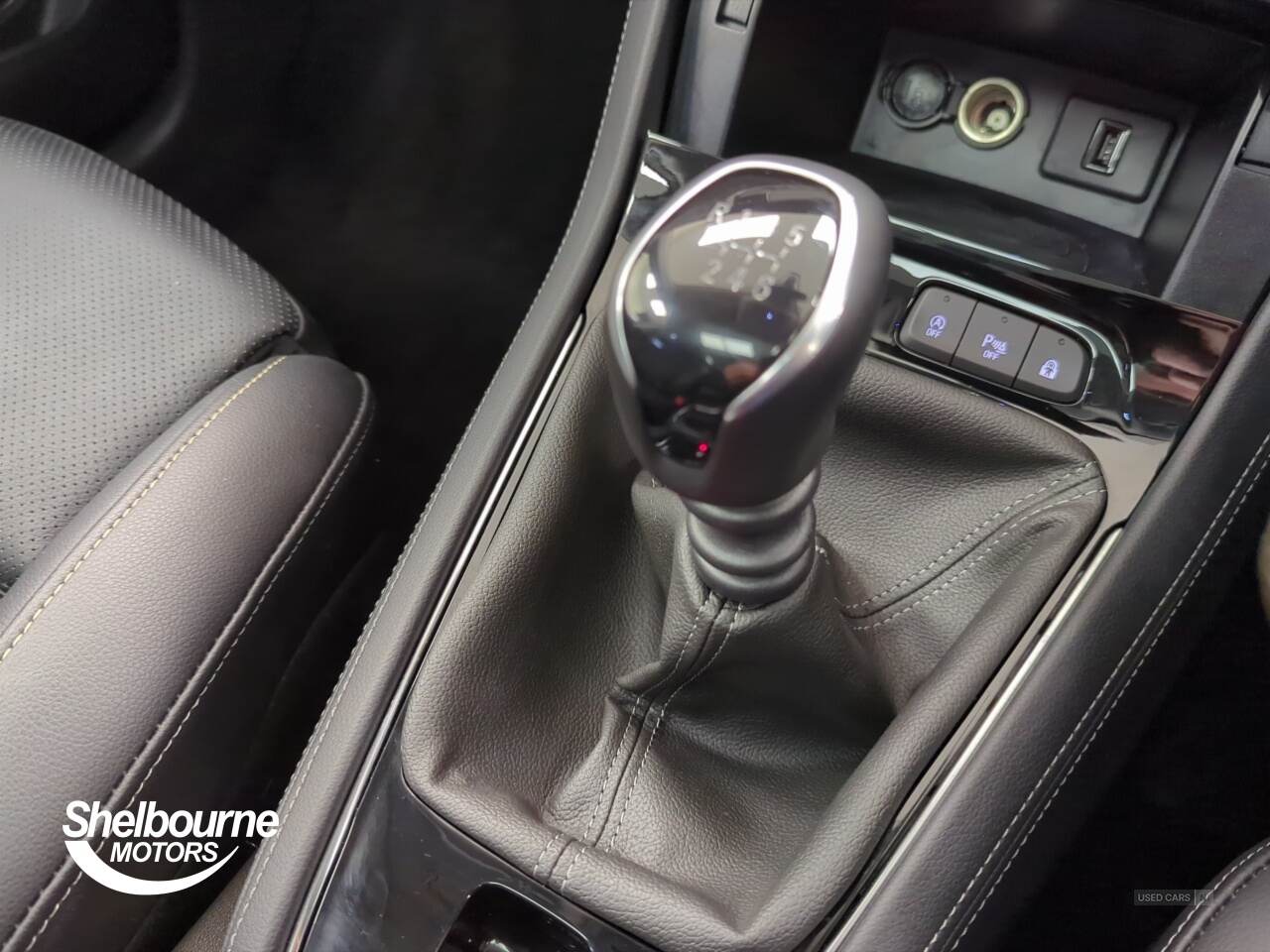 Mar 2021 Vauxhall Grandland X 1.2 Turbo Elite Nav 5dr