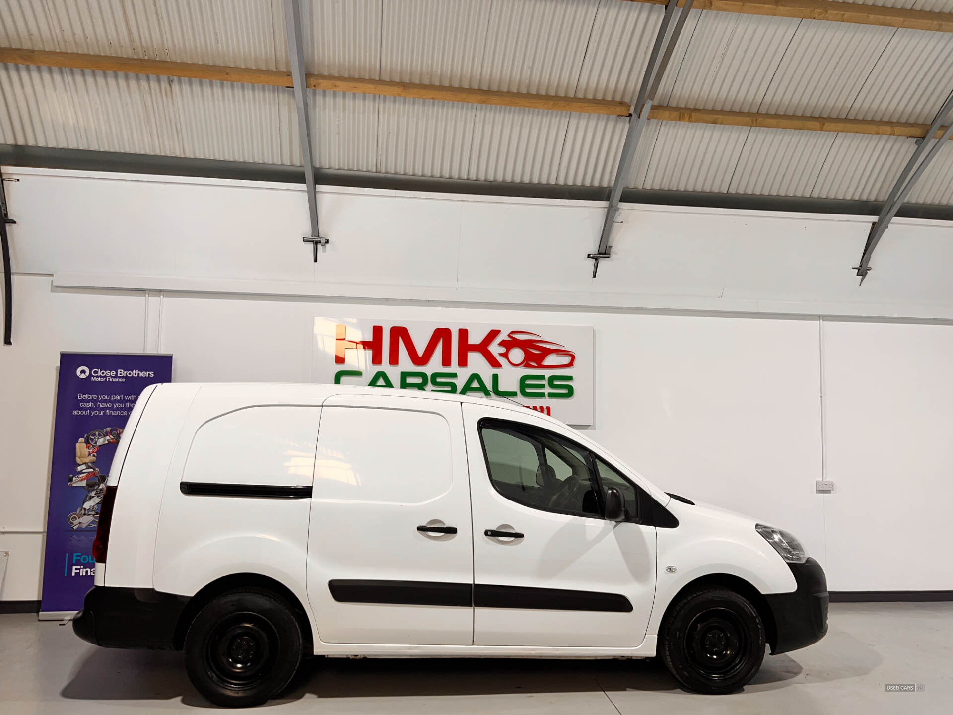 Dec 2016 Peugeot Partner 715 S 1.6 BlueHDi 100 Crew Van