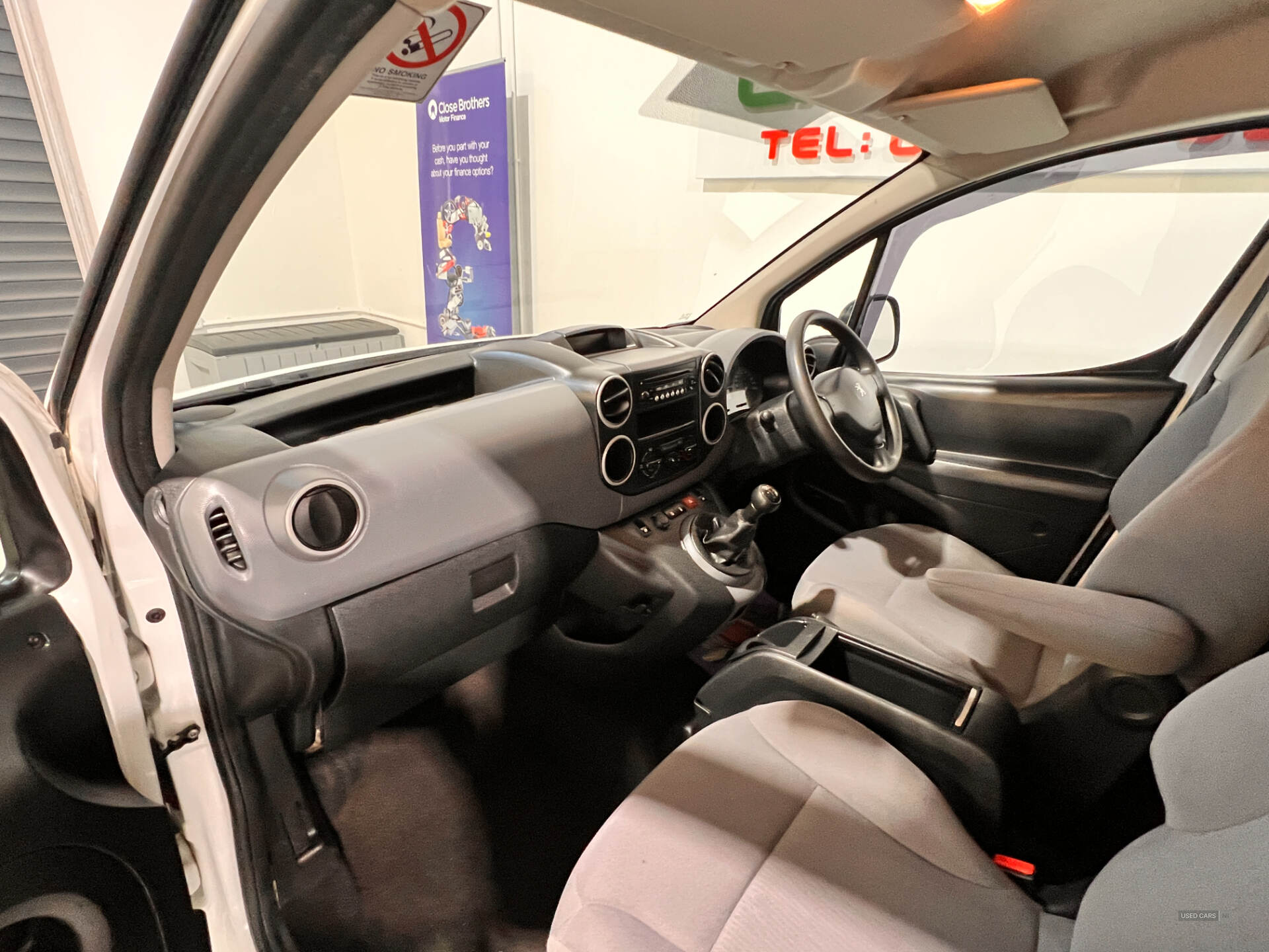 Dec 2016 Peugeot Partner 715 S 1.6 BlueHDi 100 Crew Van