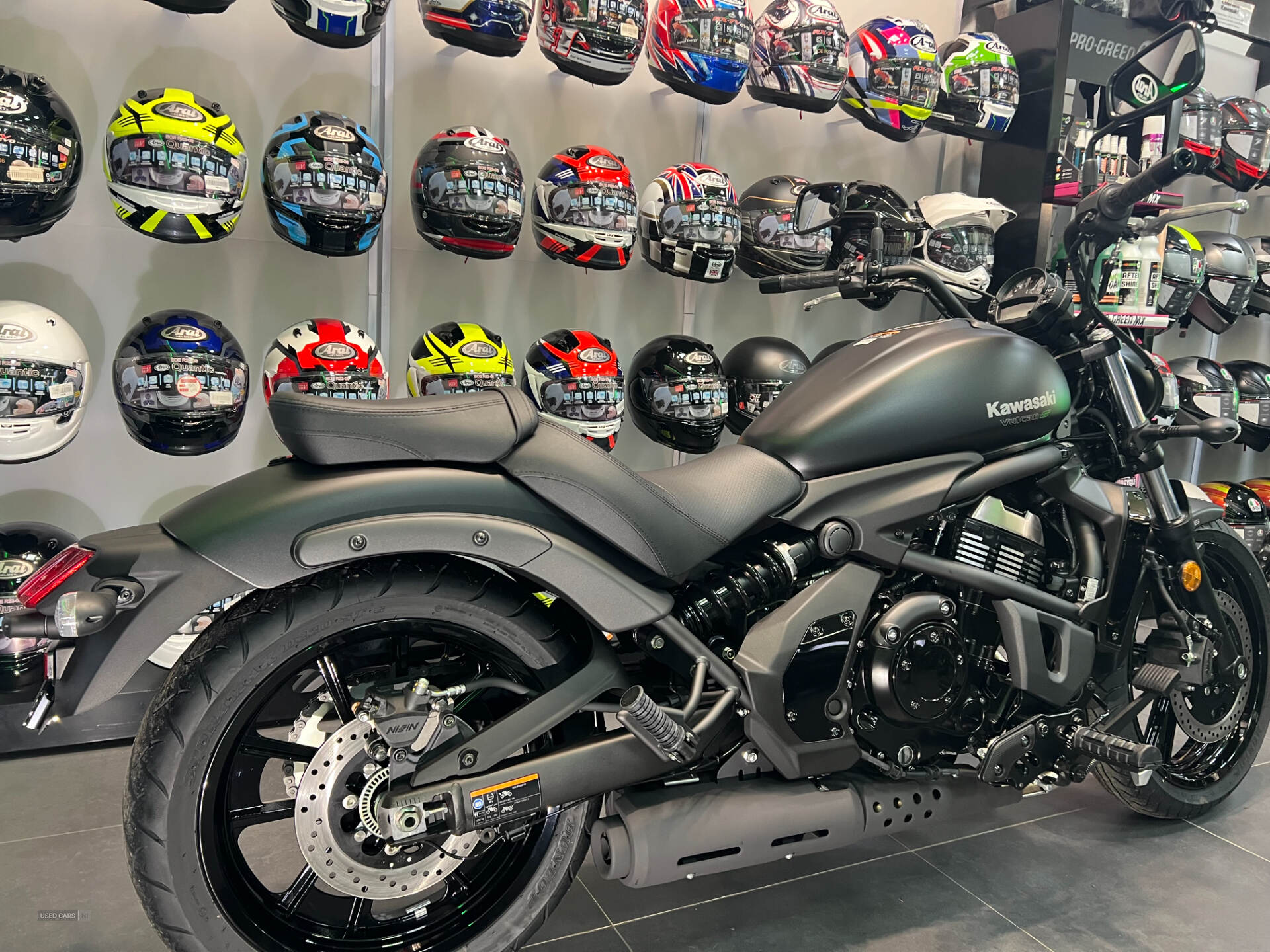 2025 Kawasaki Vulcan 2025 KAWASAKI VULCAN S IN METALLIC FLAT BLACK