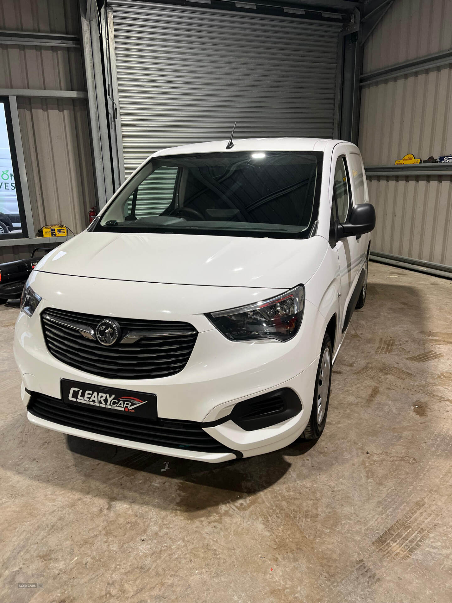 Jan 2021 Vauxhall Combo 2000 1.5 Turbo D 100ps H1 Sportive Van