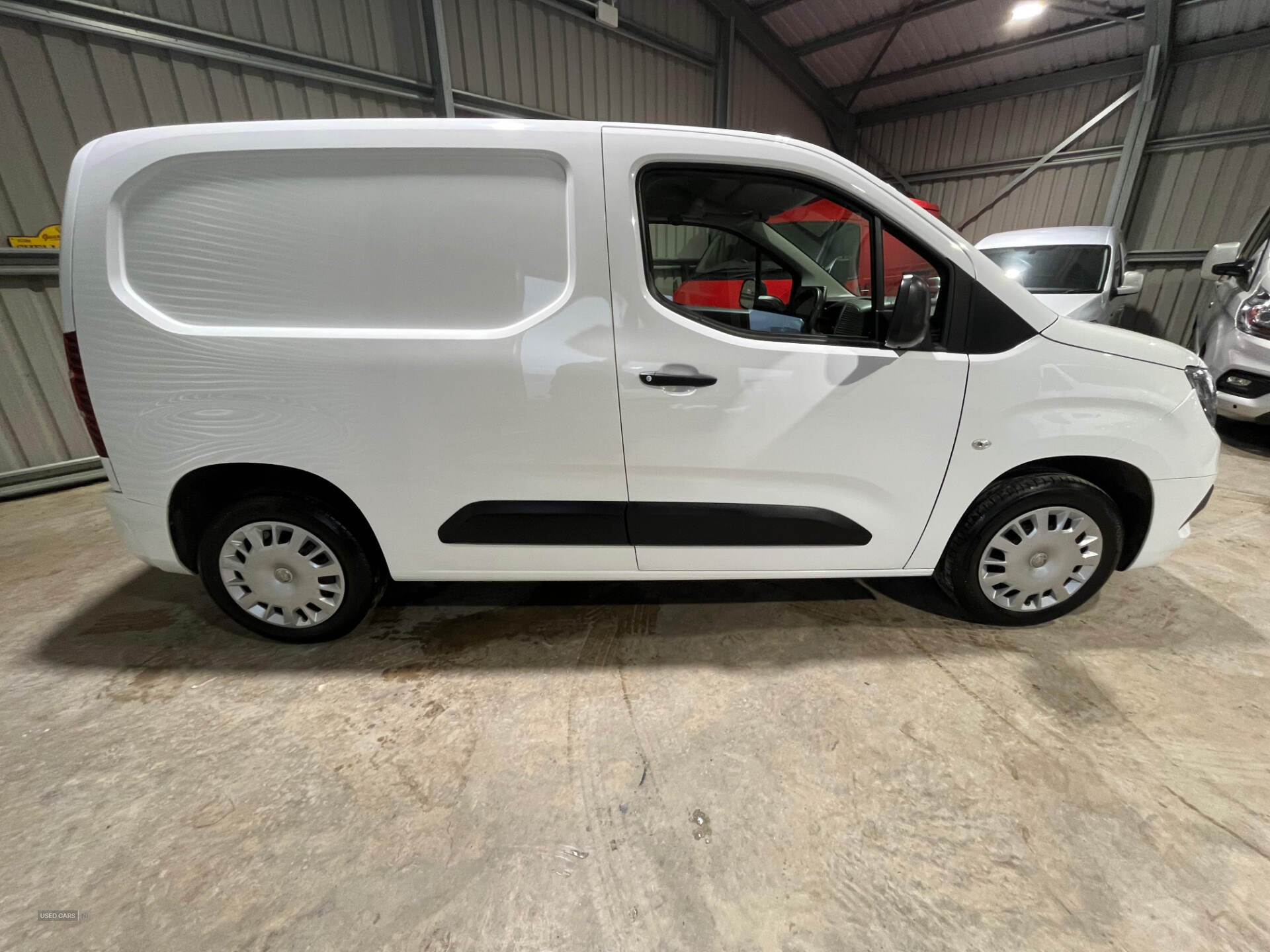 Jan 2021 Vauxhall Combo 2000 1.5 Turbo D 100ps H1 Sportive Van