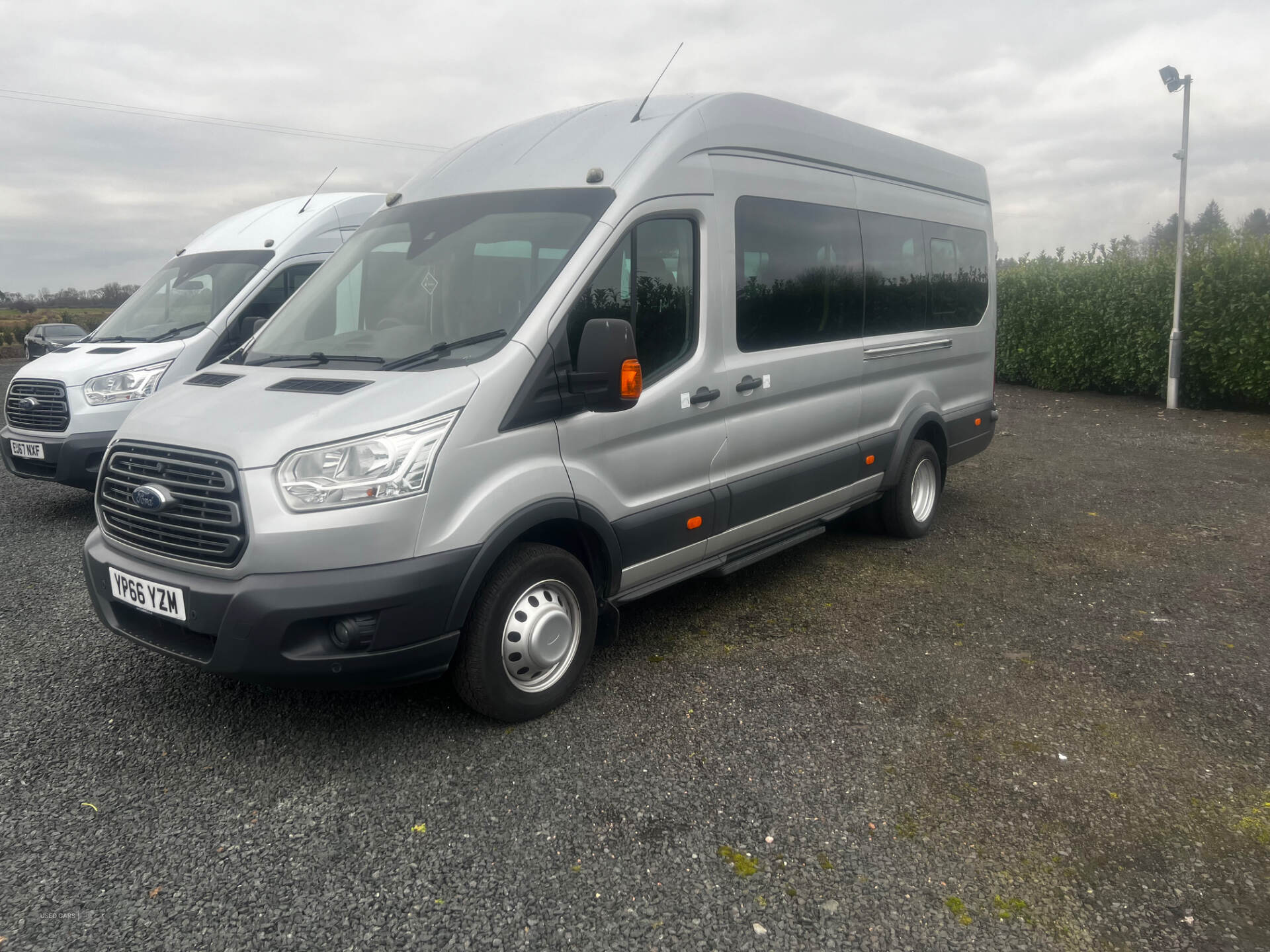 Ford Transit 460 L4 MINIBUS DIESEL RWD in Antrim