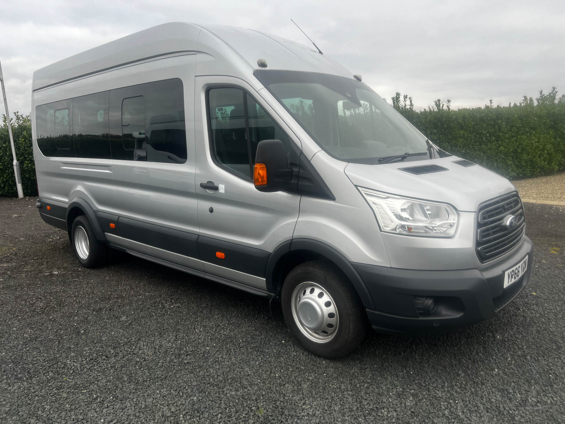 Ford Transit 460 L4 MINIBUS DIESEL RWD in Antrim