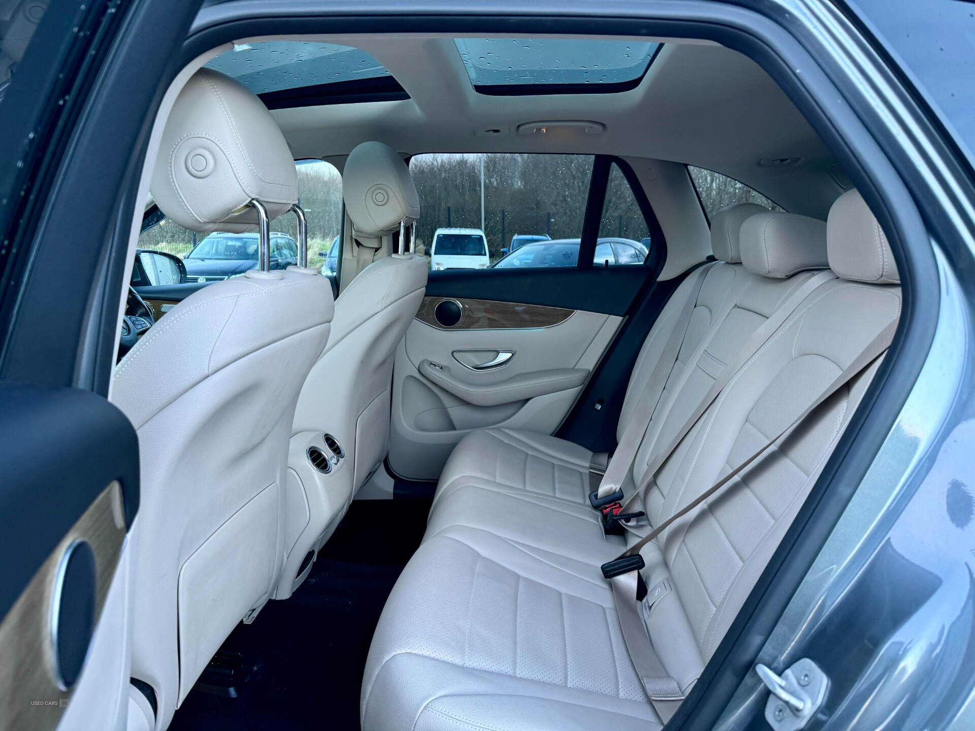 Nov 2015 Mercedes GLC-Class GLC 250d 4Matic Sport Premium 5dr 9G-Tronic