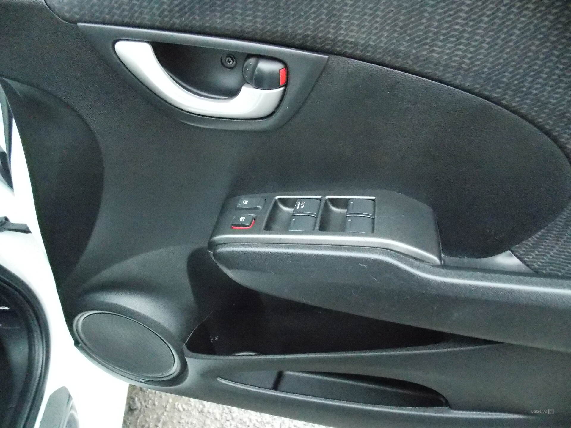 Sep 2013 Honda Jazz 1.4 i-VTEC ES Plus 5dr CVT
