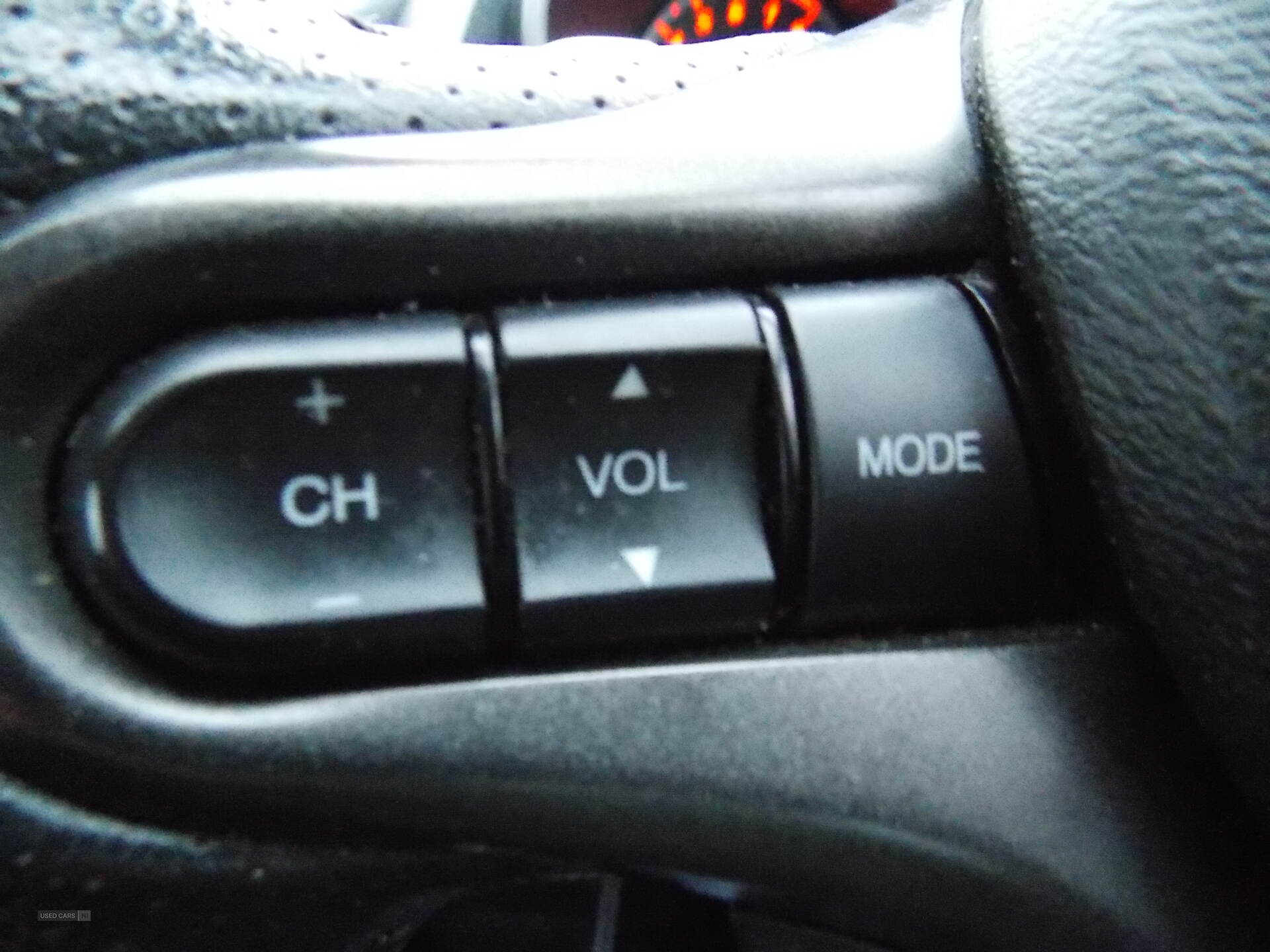 Sep 2013 Honda Jazz 1.4 i-VTEC ES Plus 5dr CVT
