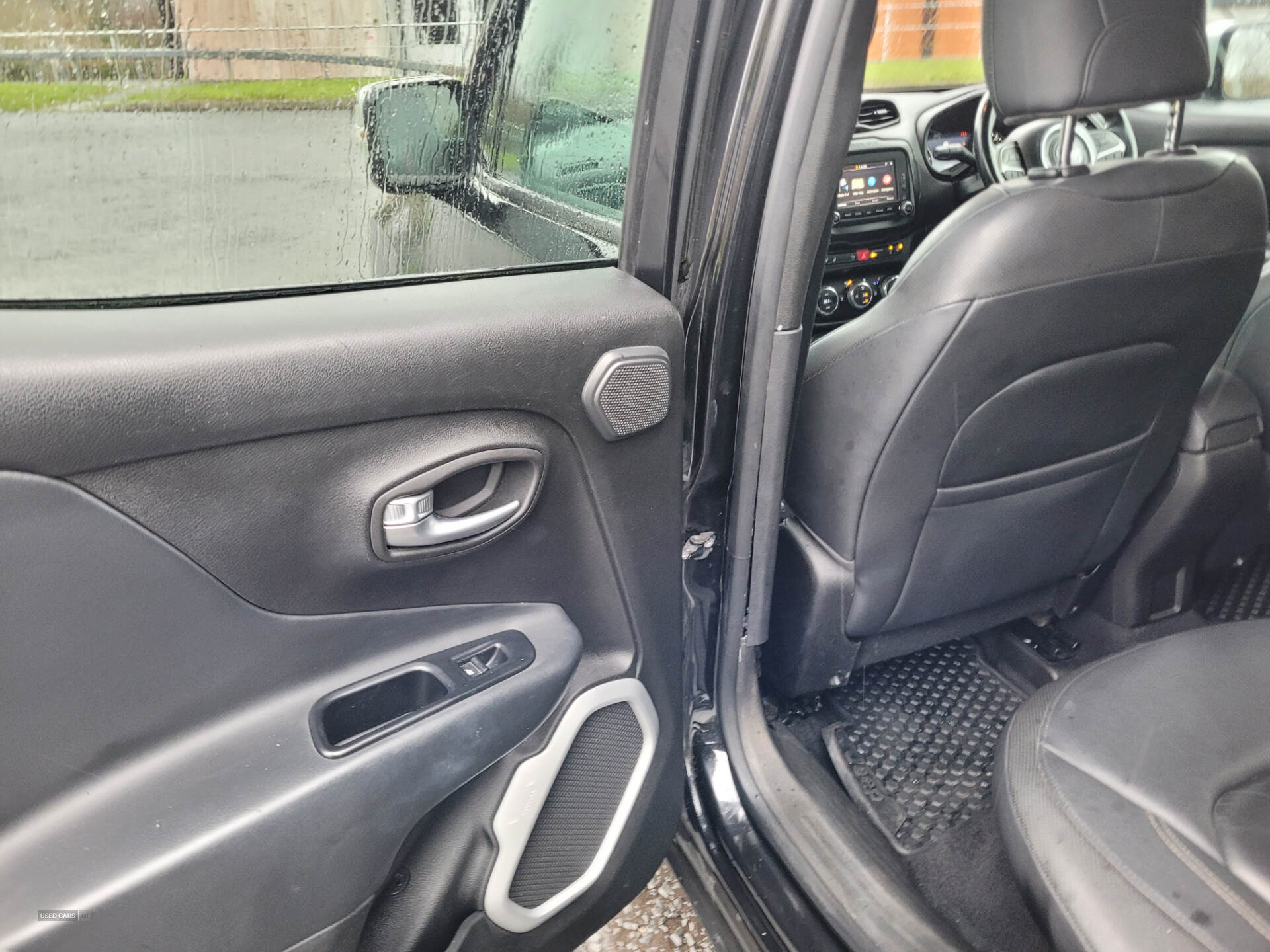 May 2016 Jeep Renegade 1.6 Multijet Limited 5dr