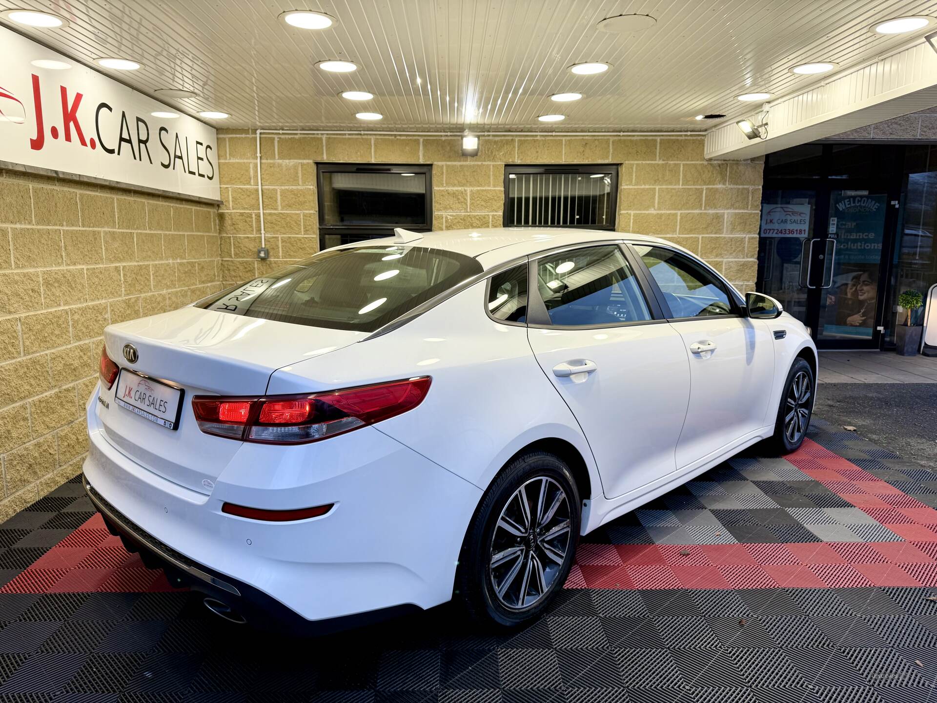 Kia Optima DIESEL SALOON in Tyrone