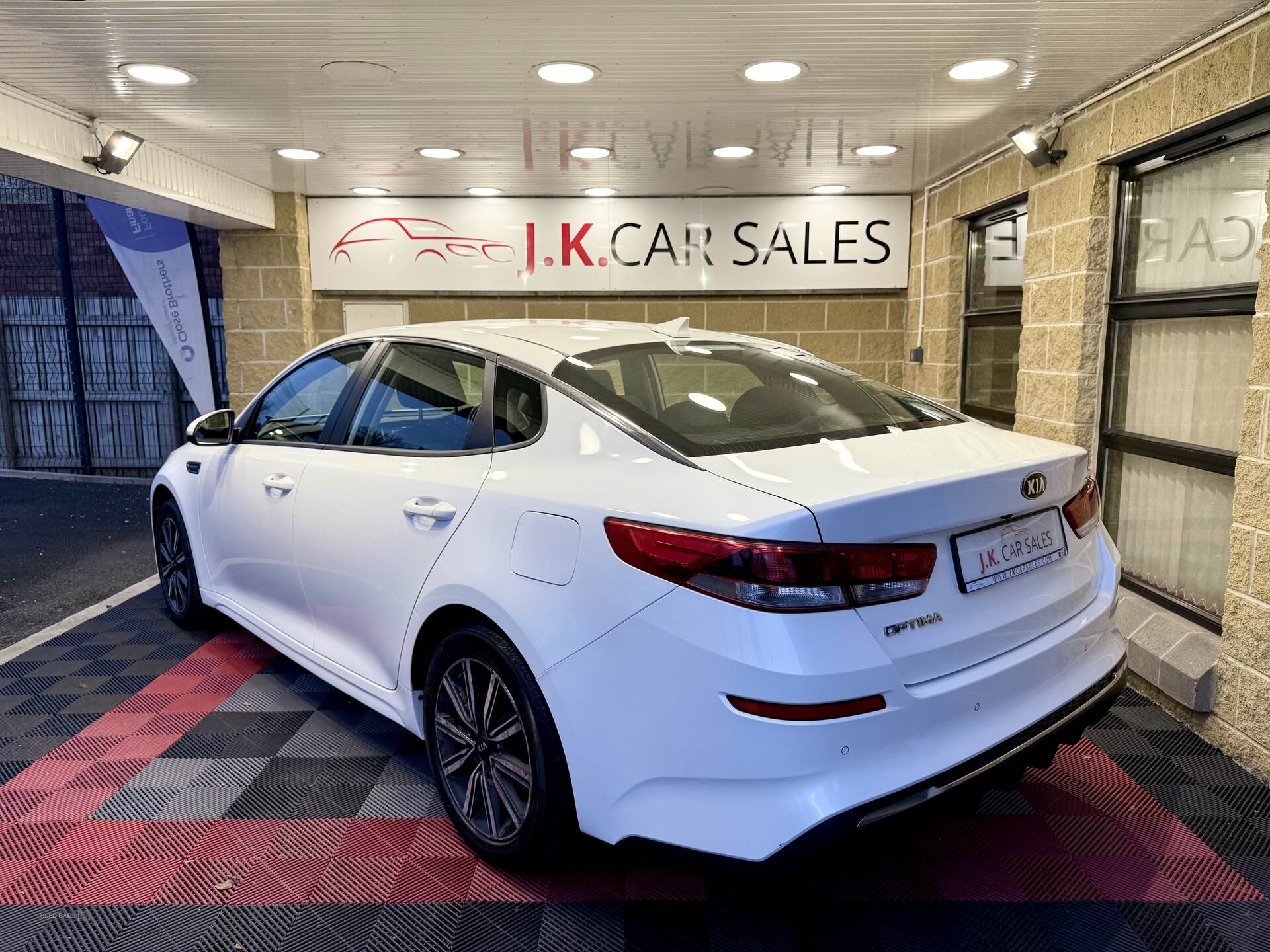 Kia Optima DIESEL SALOON in Tyrone