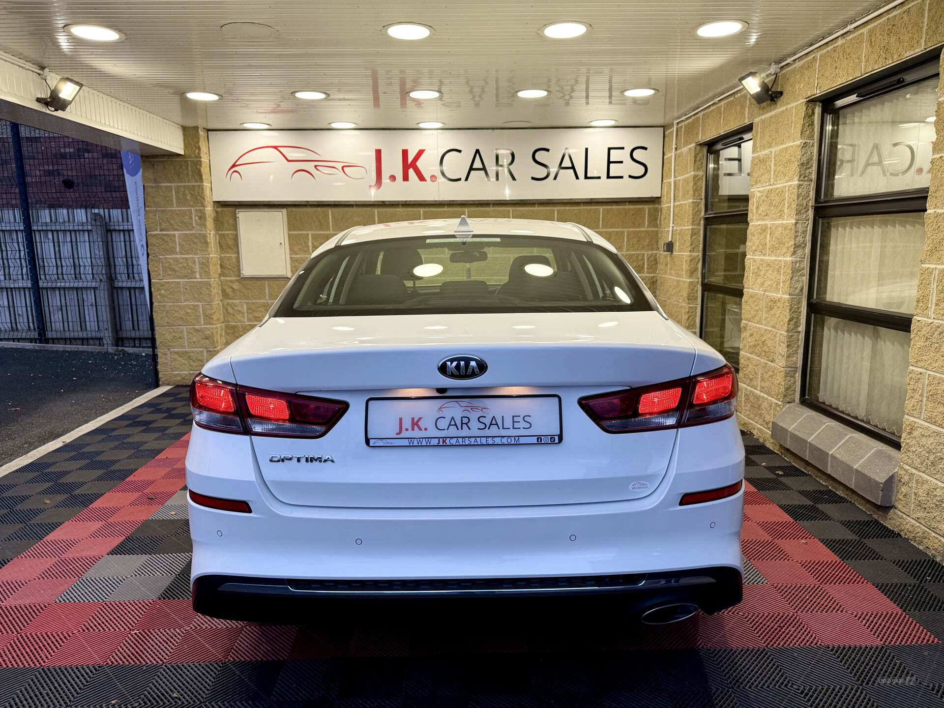 Kia Optima DIESEL SALOON in Tyrone