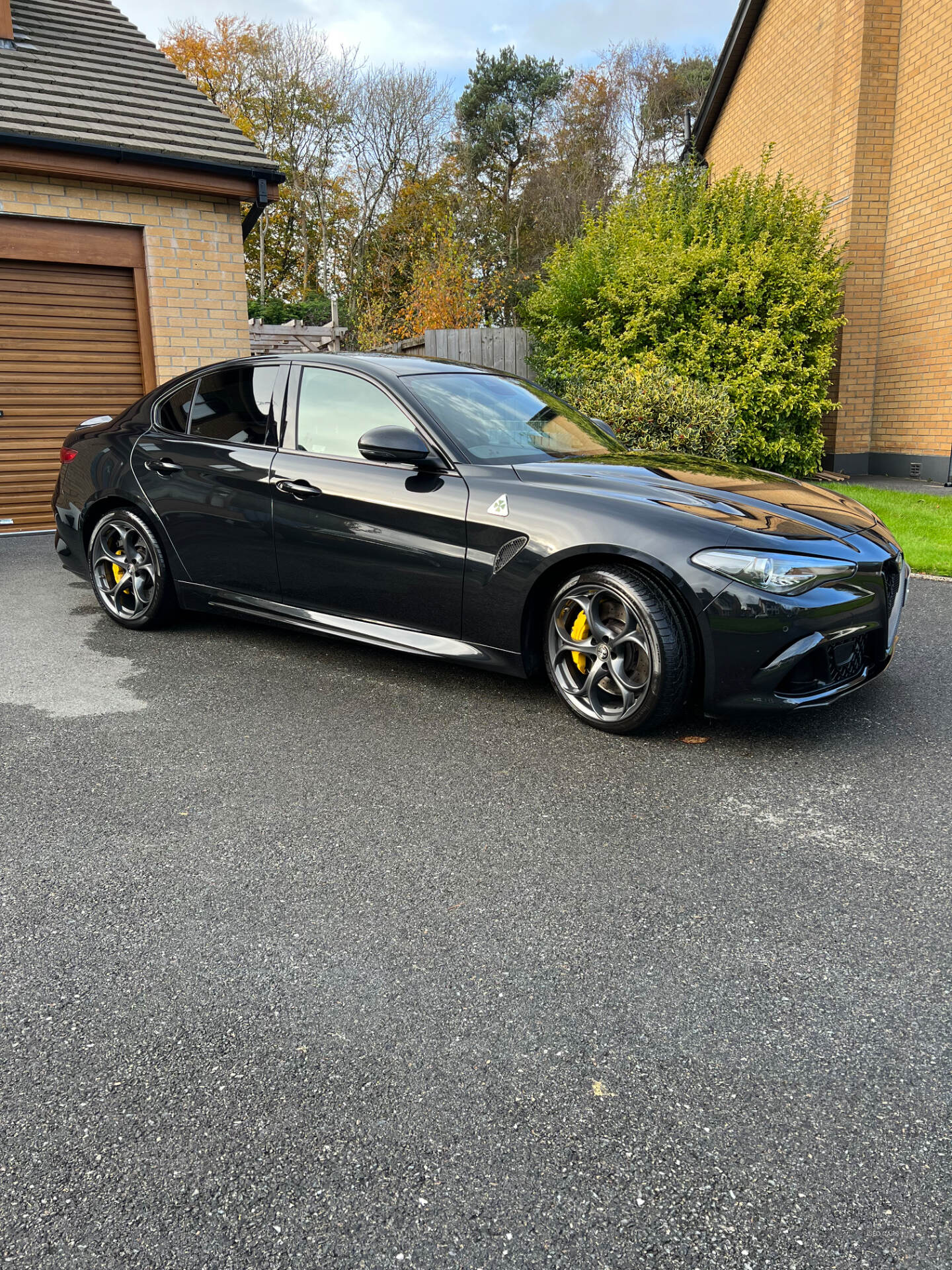 Feb 2018 Alfa Romeo Giulia 2.9 V6 BiTurbo Quadrifoglio 4dr Auto