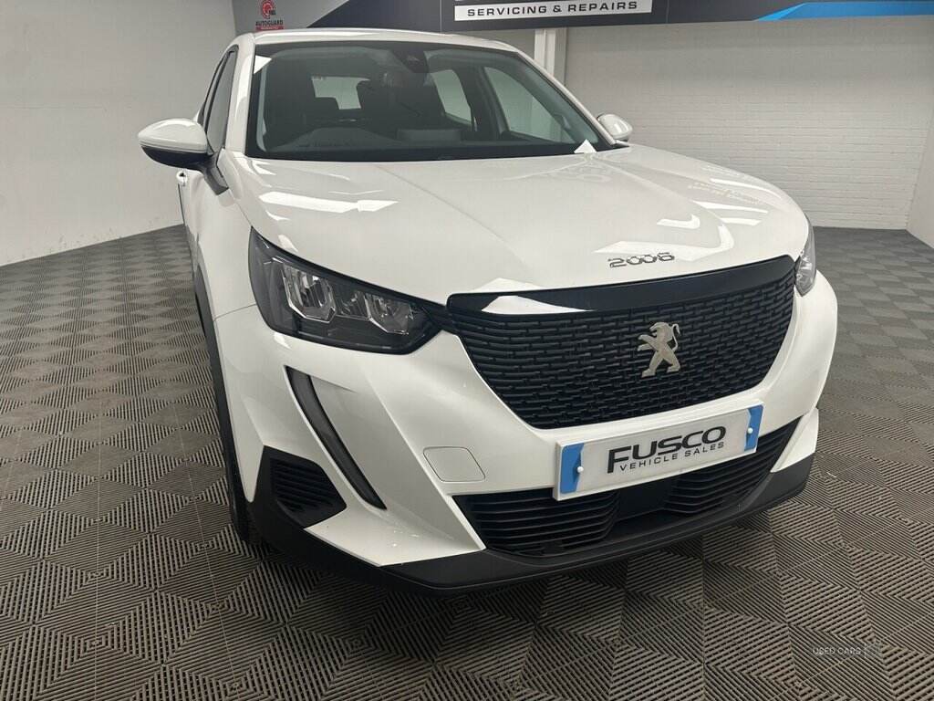 Jan 2022 Peugeot 2008 1.2 PureTech Active Premium 5dr