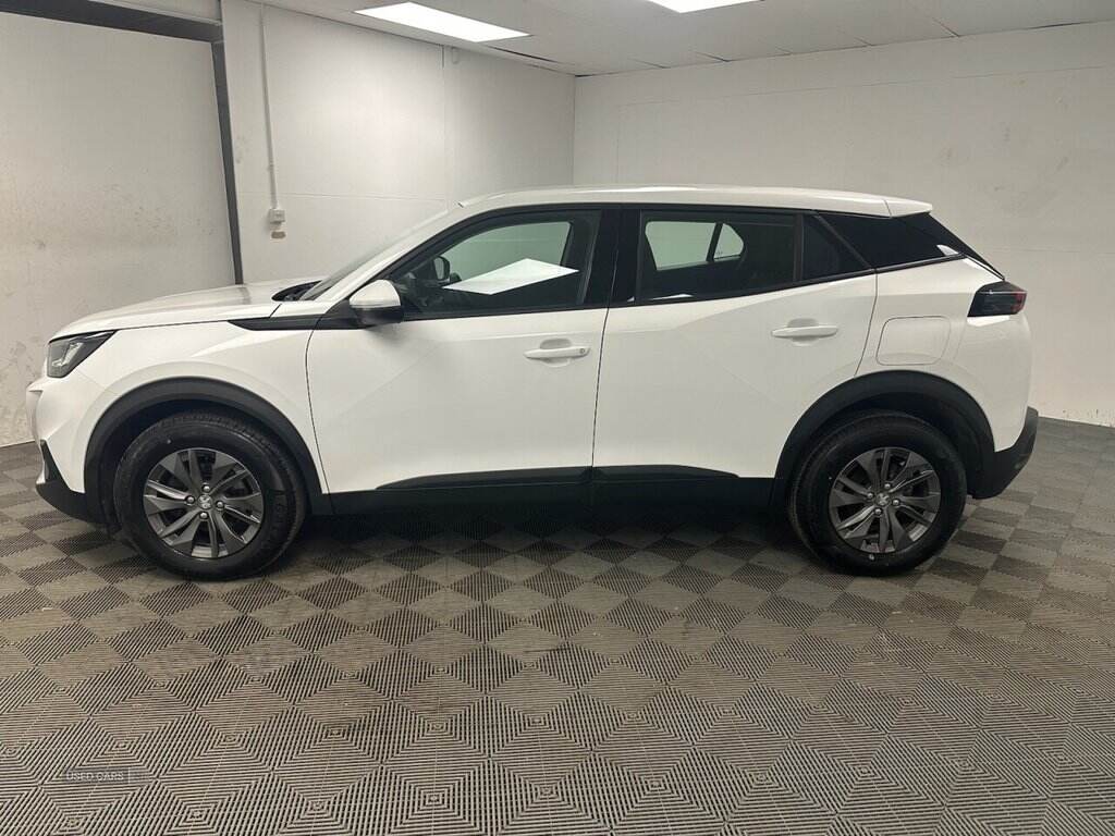 Jan 2022 Peugeot 2008 1.2 PureTech Active Premium 5dr